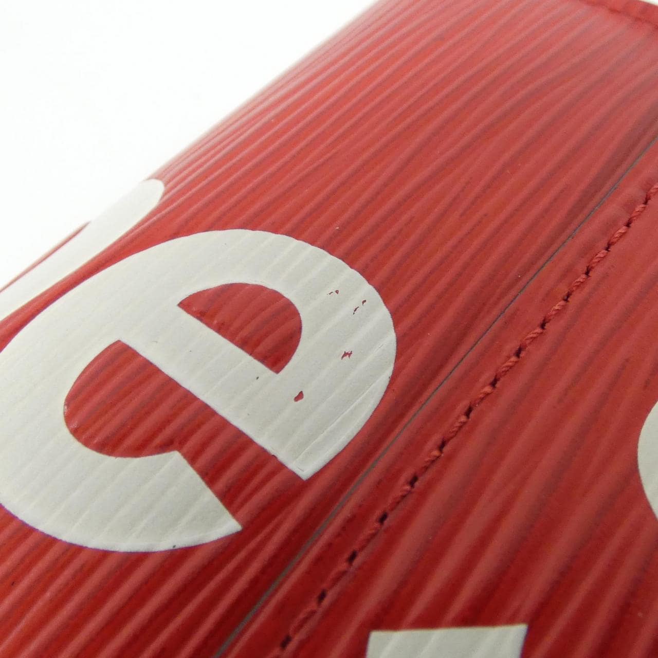 ルイヴィトン エピ(SUPREME) チェーン ウォレット M67755 財布