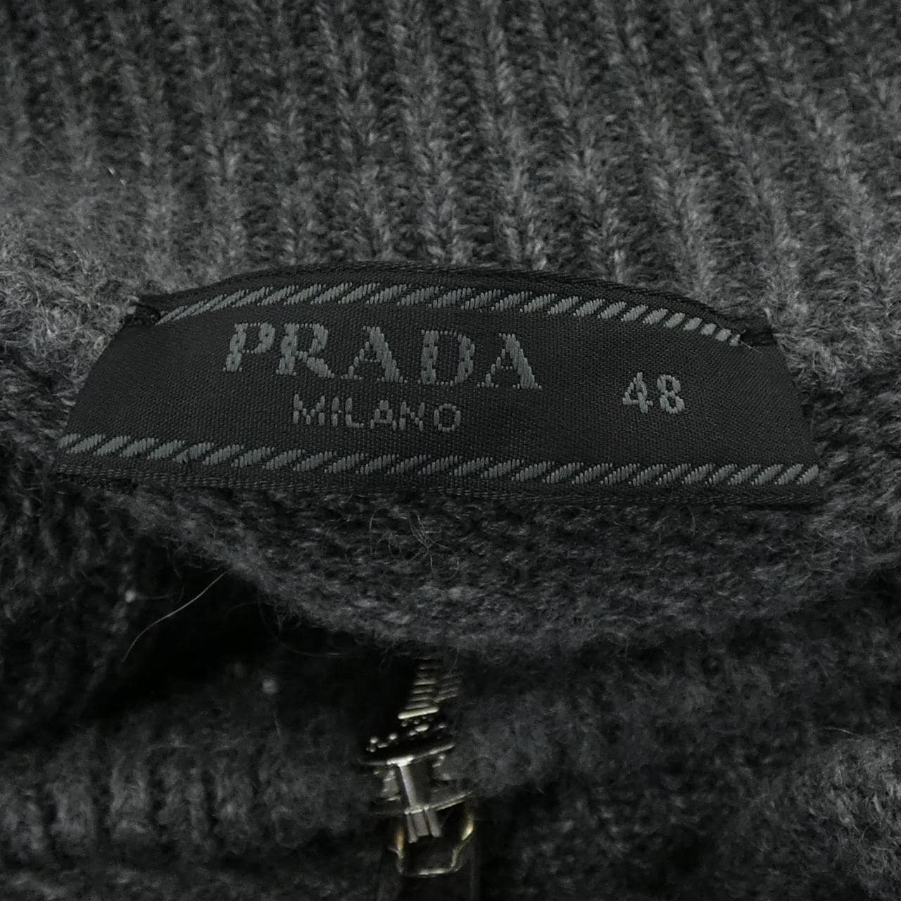 プラダ PRADA UMG245 S232 11LM カーディガン
