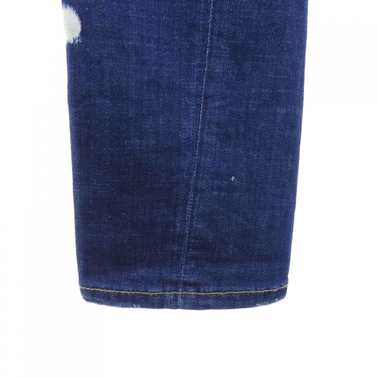 ディースクエアード DSQUARED2 S74LB0964 ジーンズ