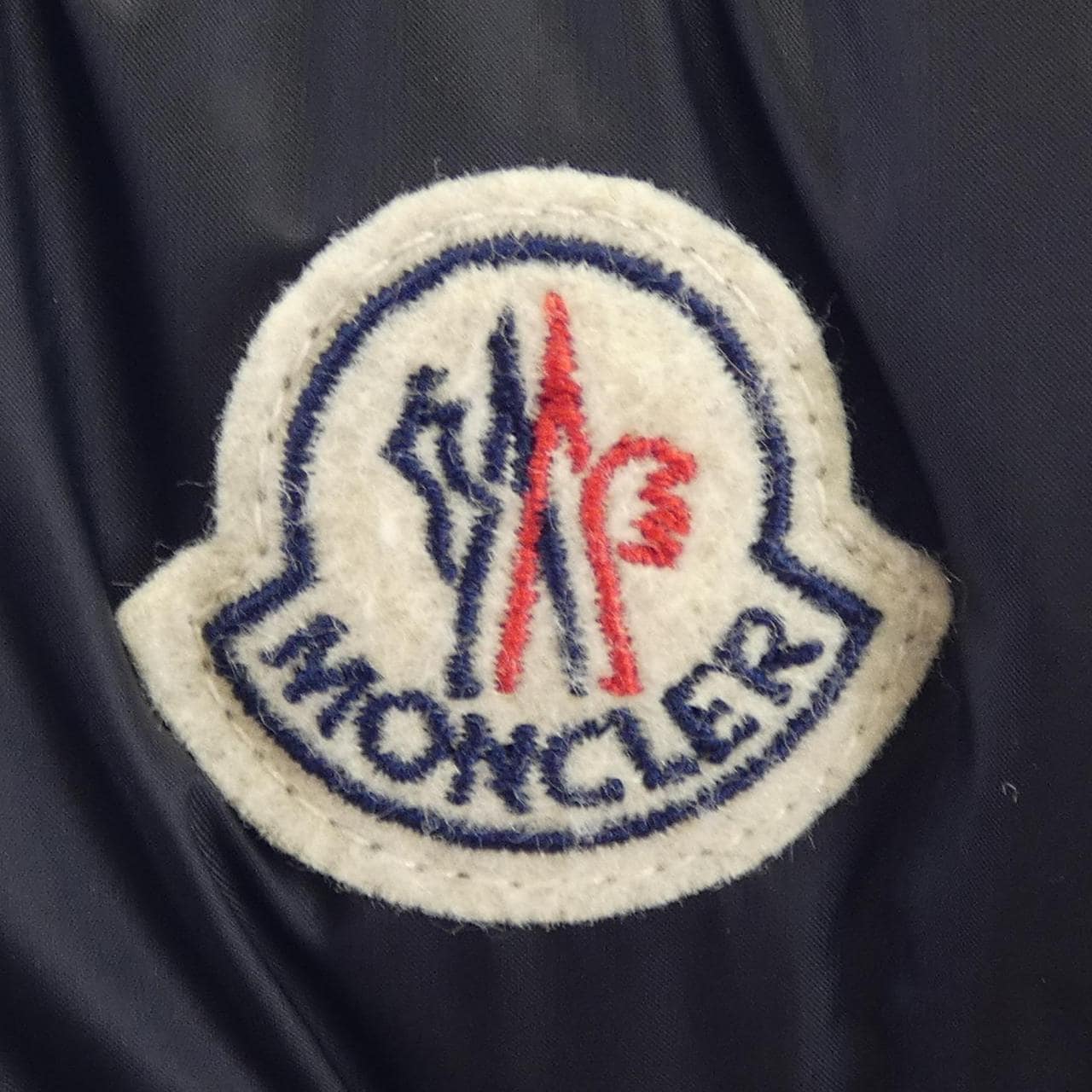 MONCLER蒙克勒羽绒服