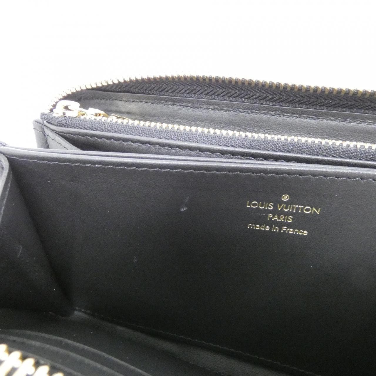 ルイヴィトン クッサン ジッピー ウォレット M81510 財布