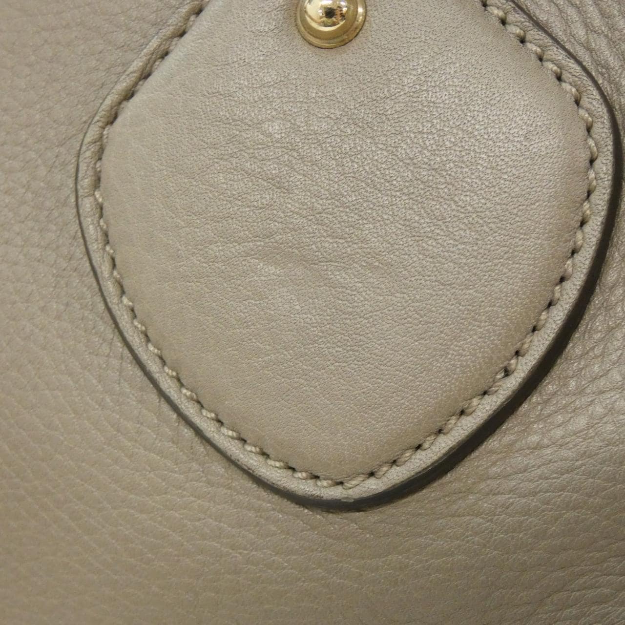 グッチ 282317 A7M0G バッグ