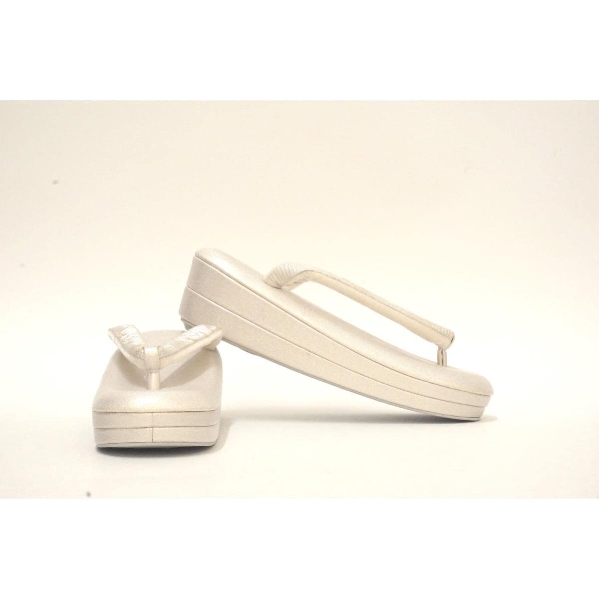 【新品】女草履　Ｍサイズ