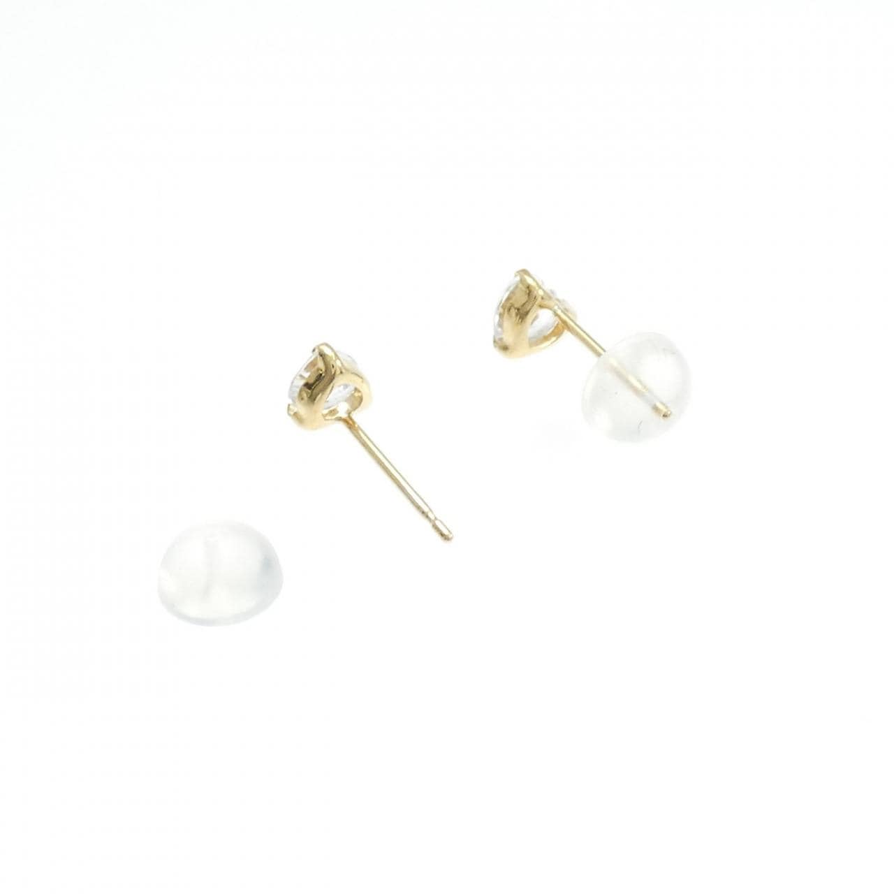 【新品】K18YG ハート ホワイトサファイヤ ピアス 0.60CT