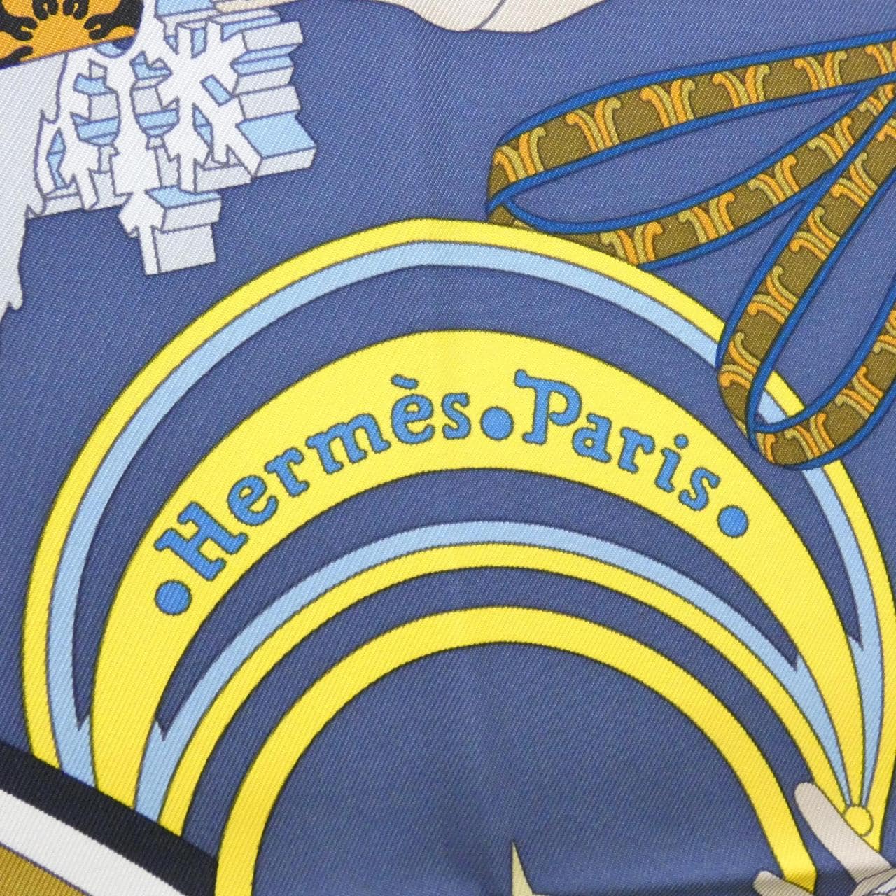 【未使用品】エルメス LE SACRE DES SAISONS カレ 003903S スカーフ