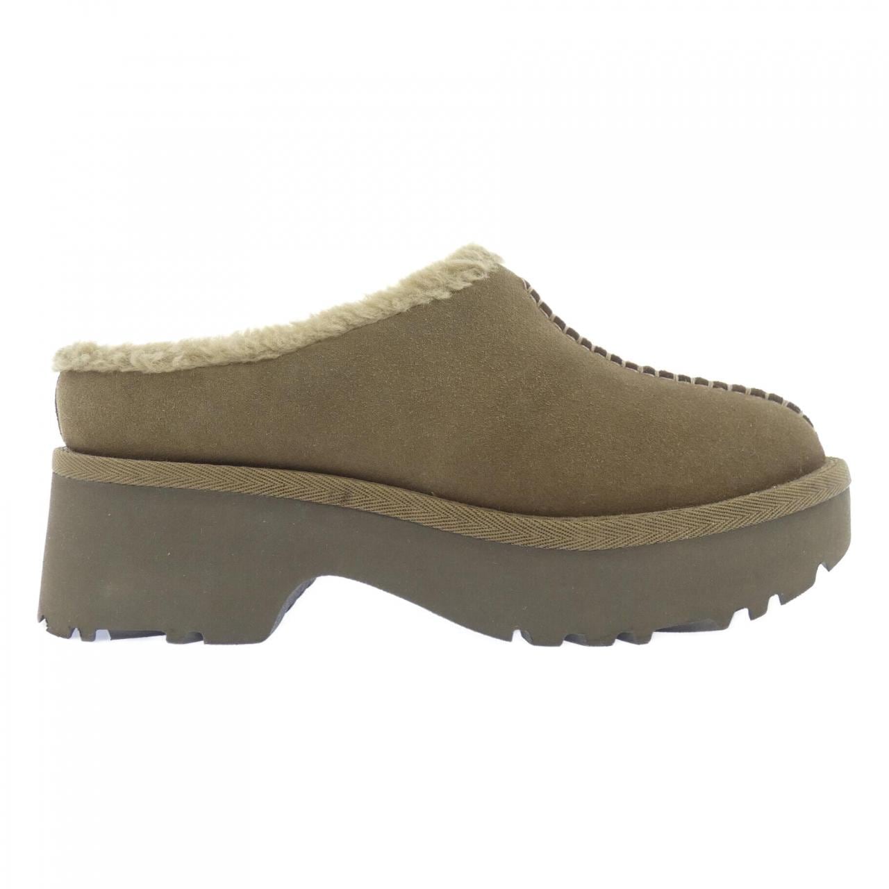 アグ UGG サンダル