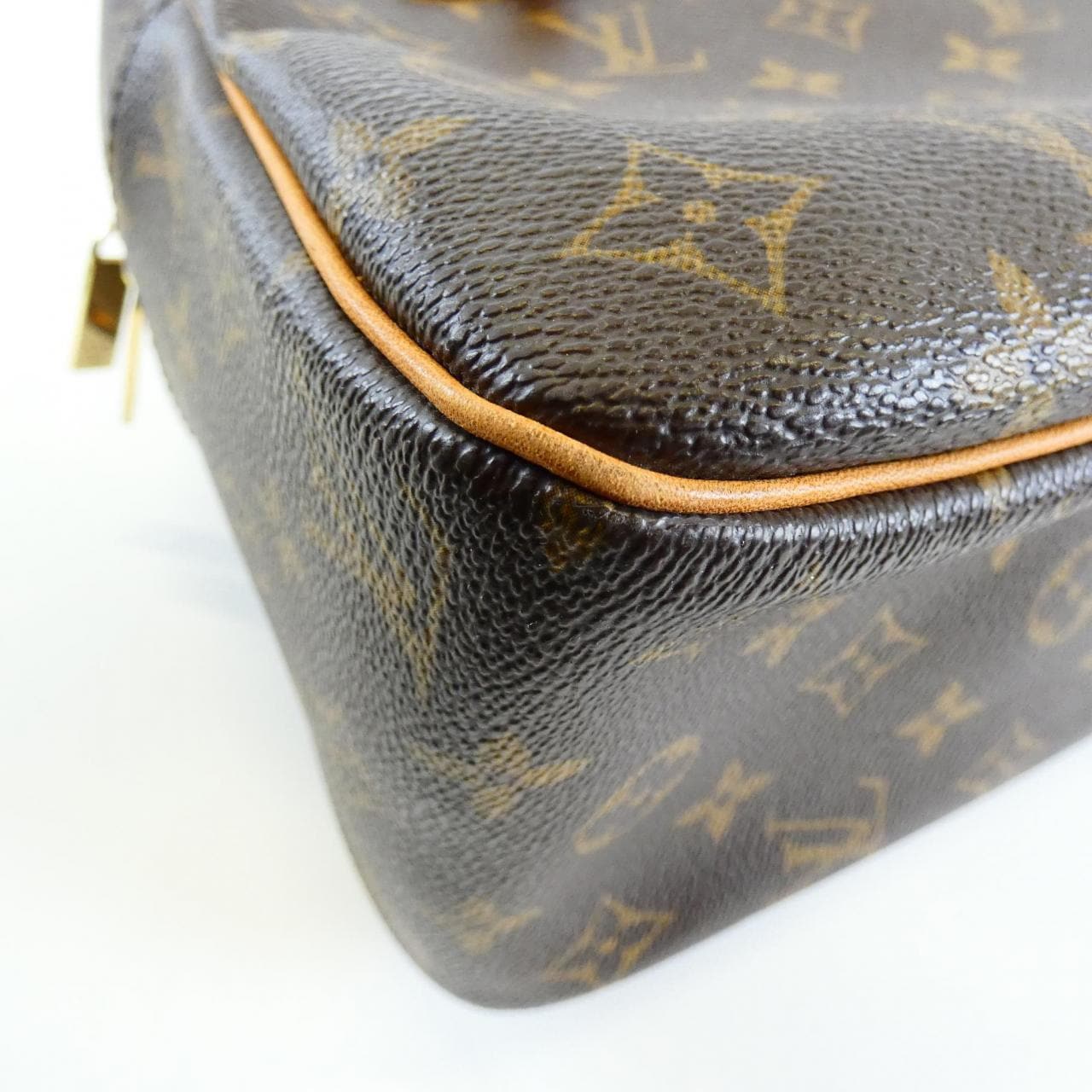 LOUIS VUITTON Monogram City GM M51181 单肩包