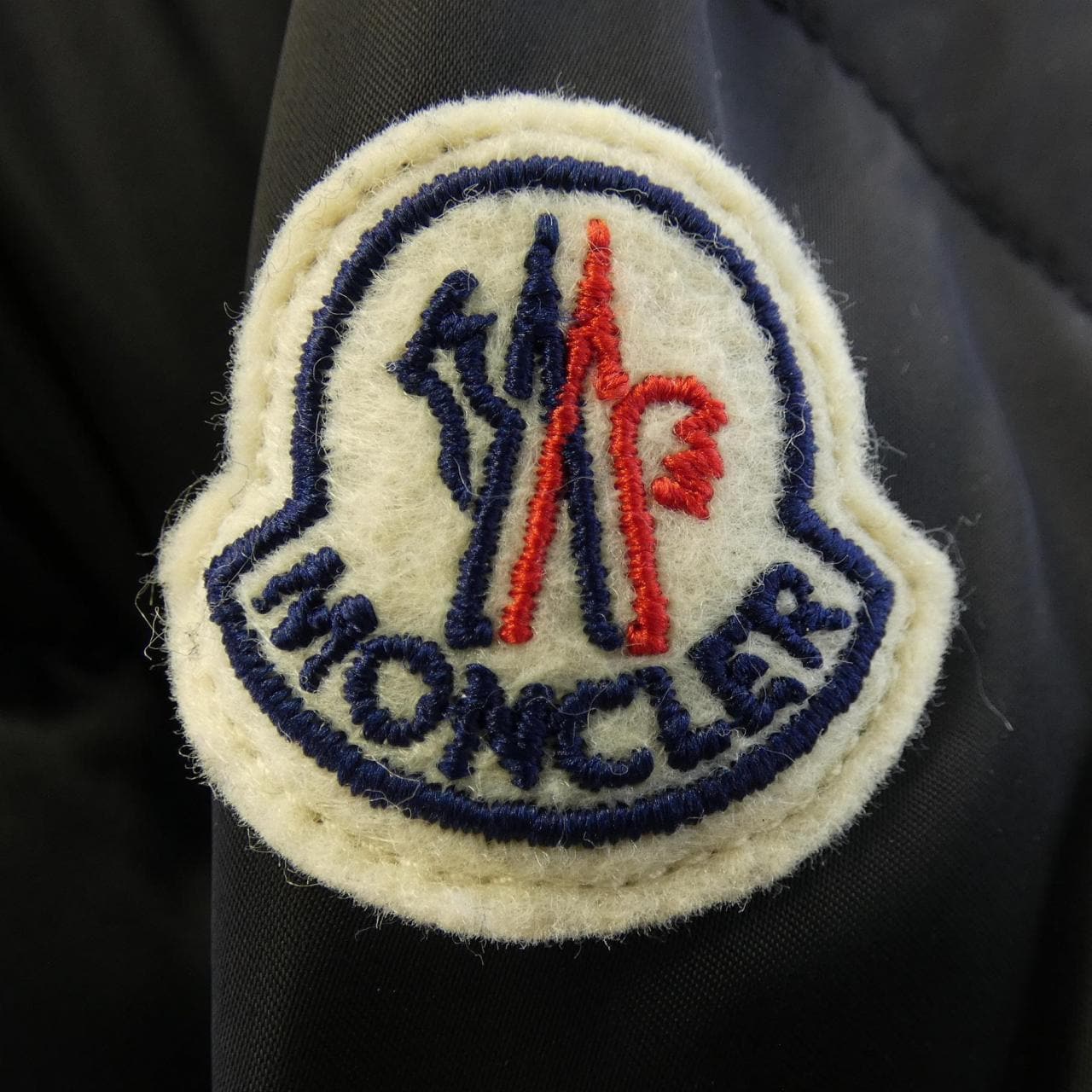 モンクレール MONCLER LEERSIE ダウンコート