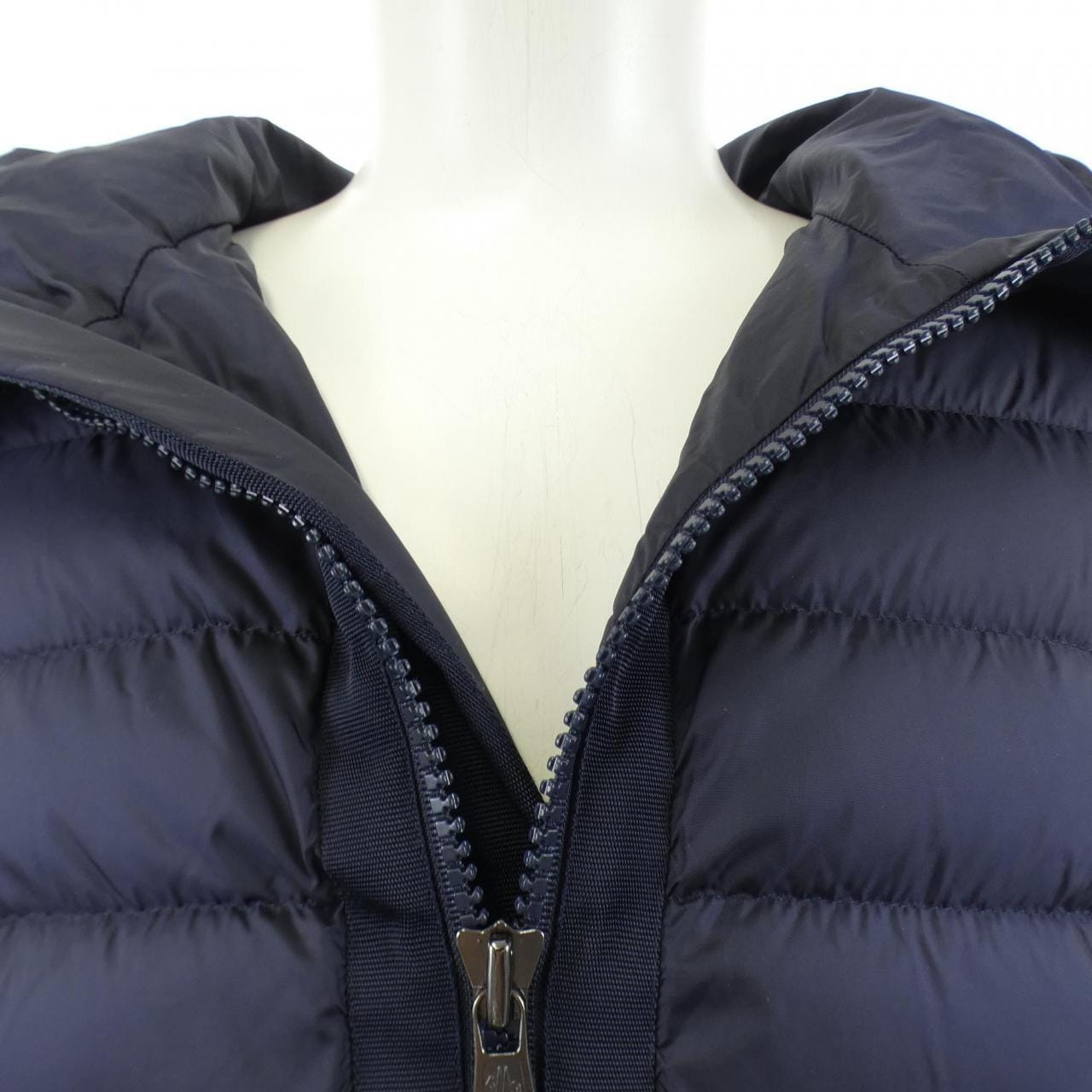 モンクレール MONCLER 20919B50800 ダウンジャケット