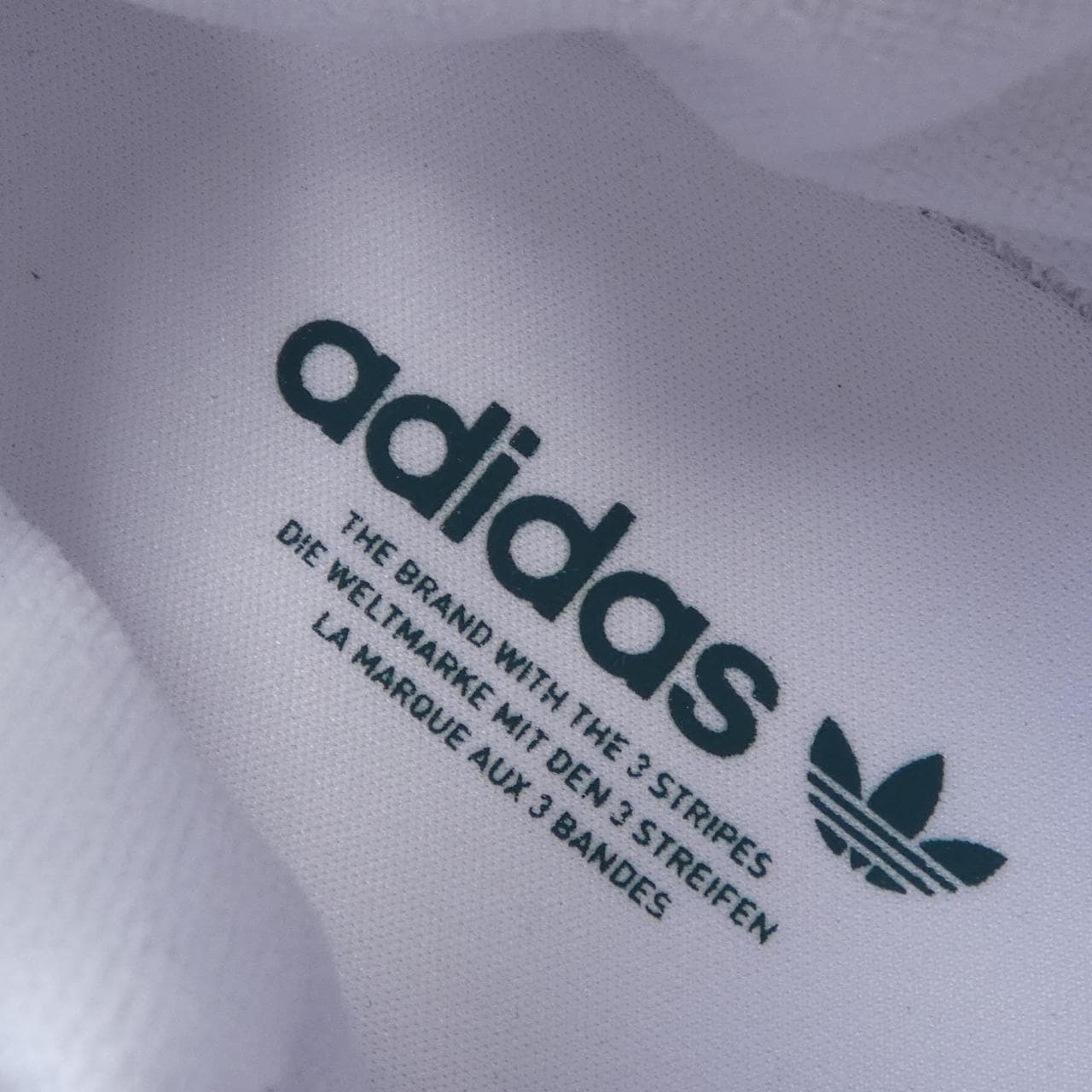 阿迪达斯ADIDAS运动鞋