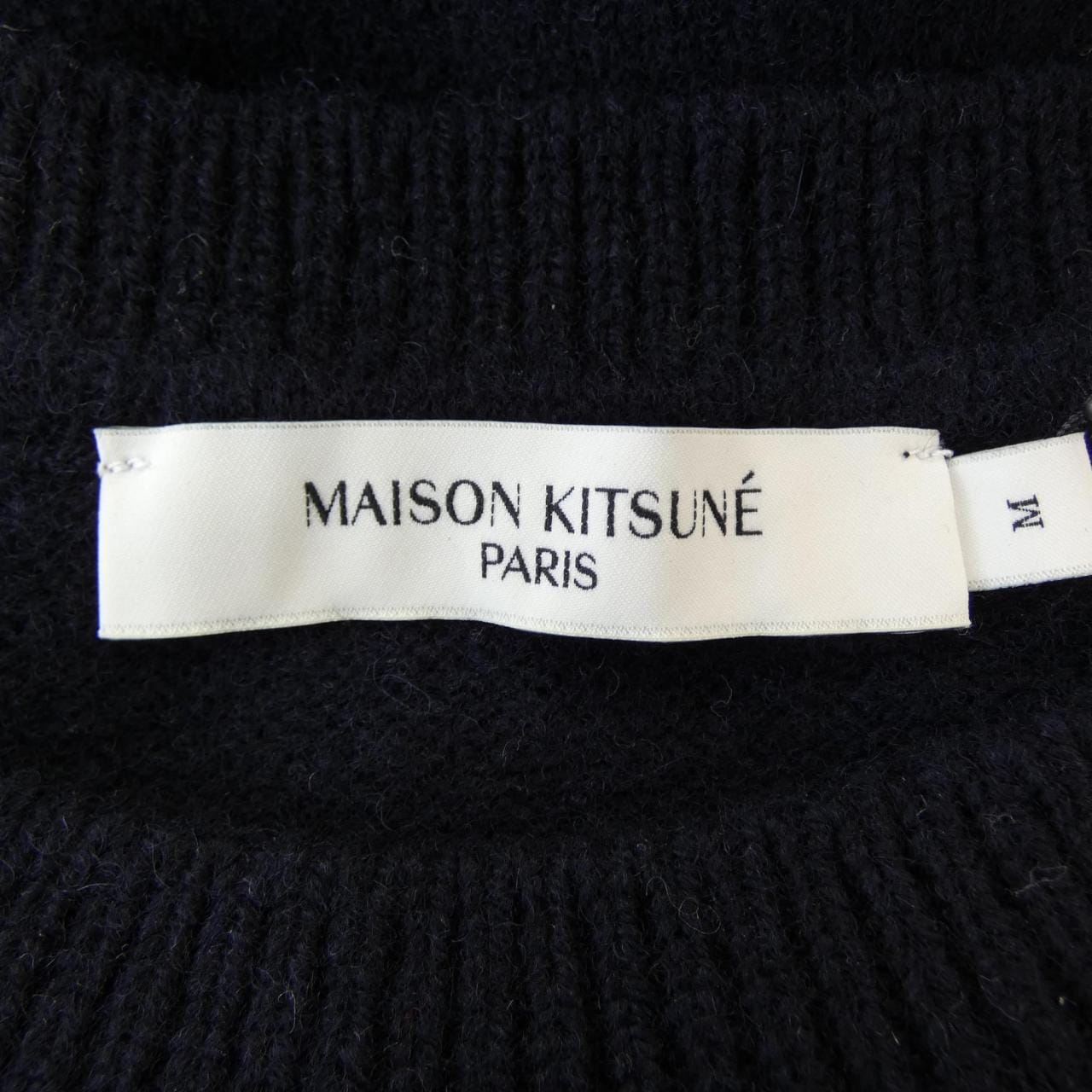 メゾンキツネ MAISON KITSUNE HM00502KT1006 ニット