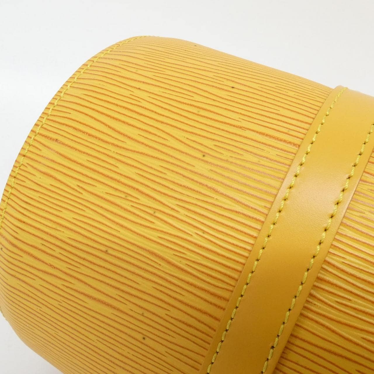 ルイヴィトン エピ スフロ M52229 バッグ