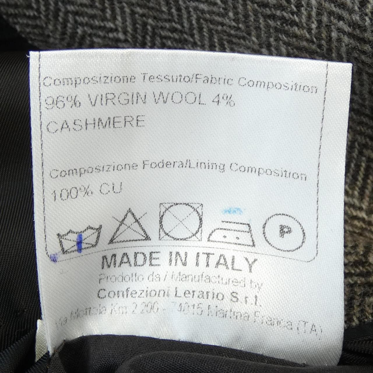 タリアトーレ TAGLIATORE ジャケット