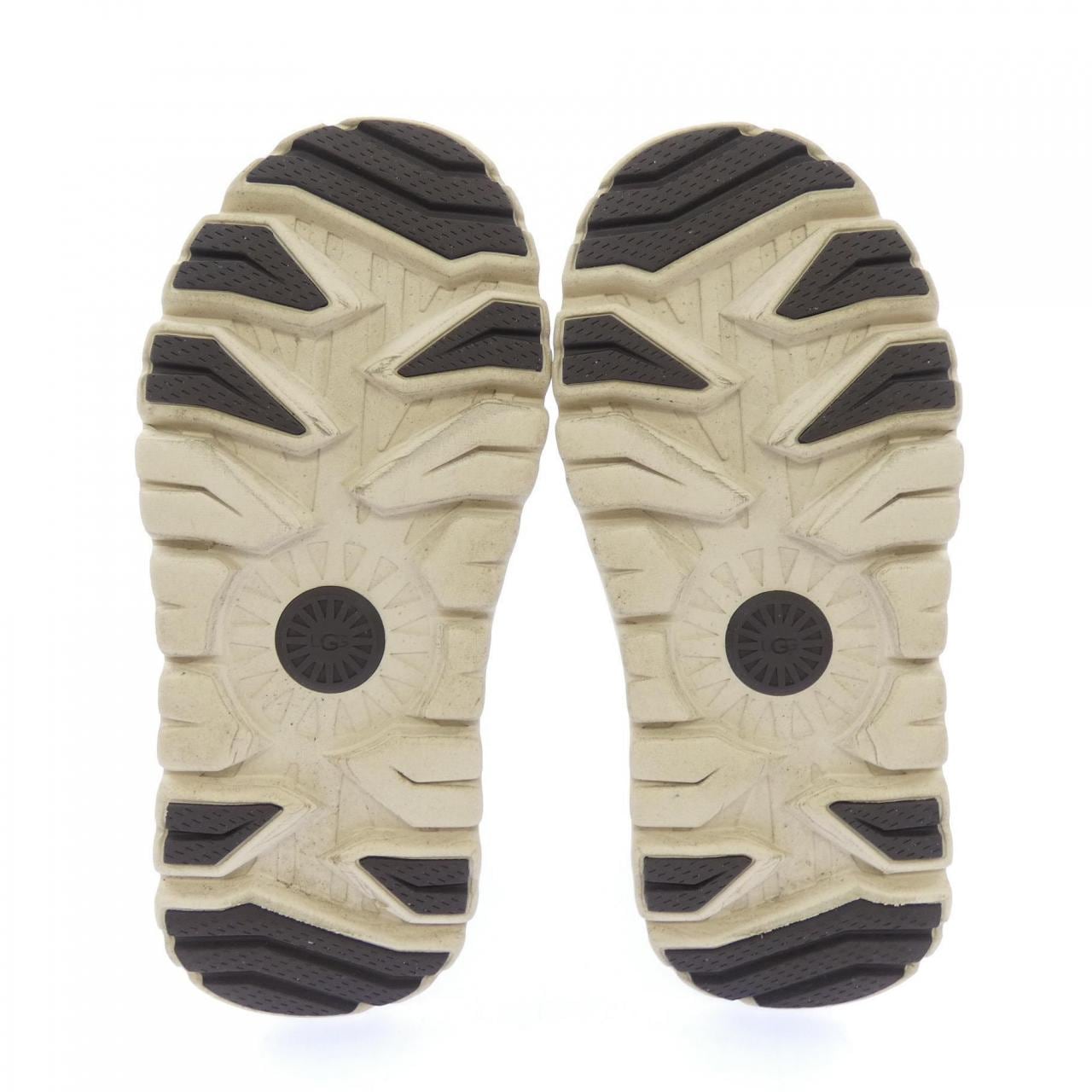 アグ UGG スニーカー