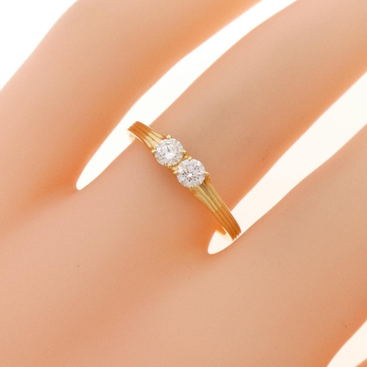 アーカー フィルージュ リング 0.22CT