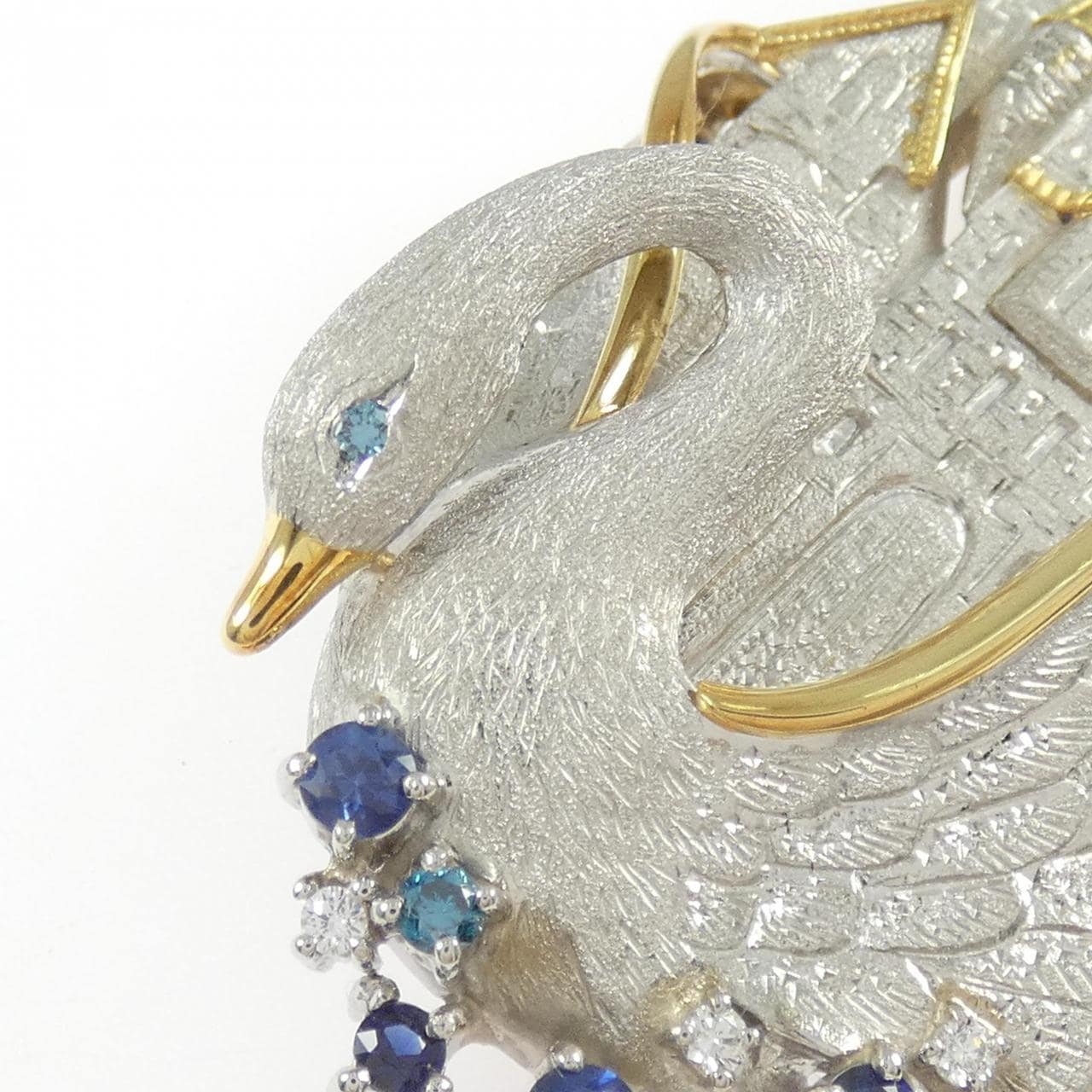 石川暢子 サファイヤ ブローチ 1.06CT