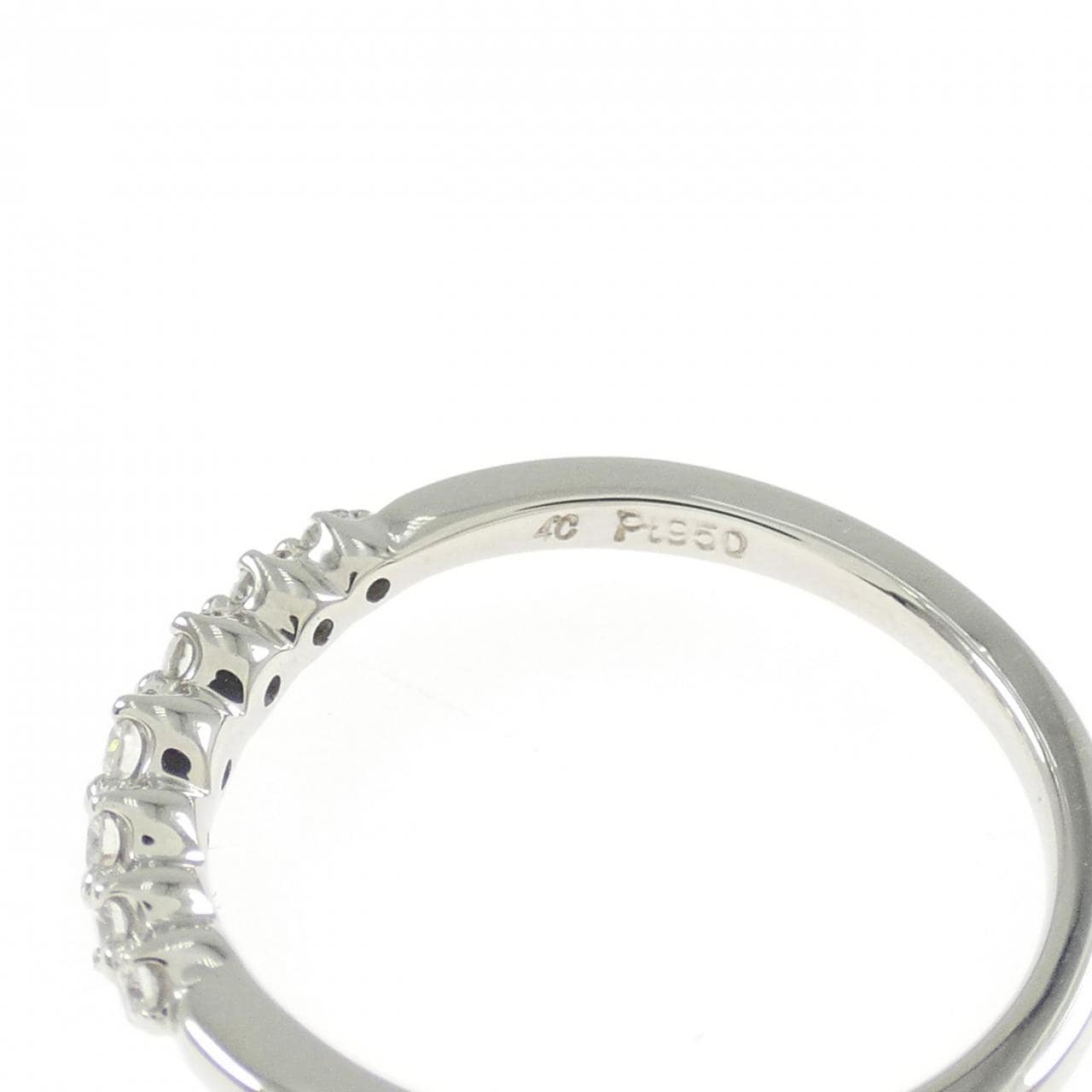 4゜C Diamond ring