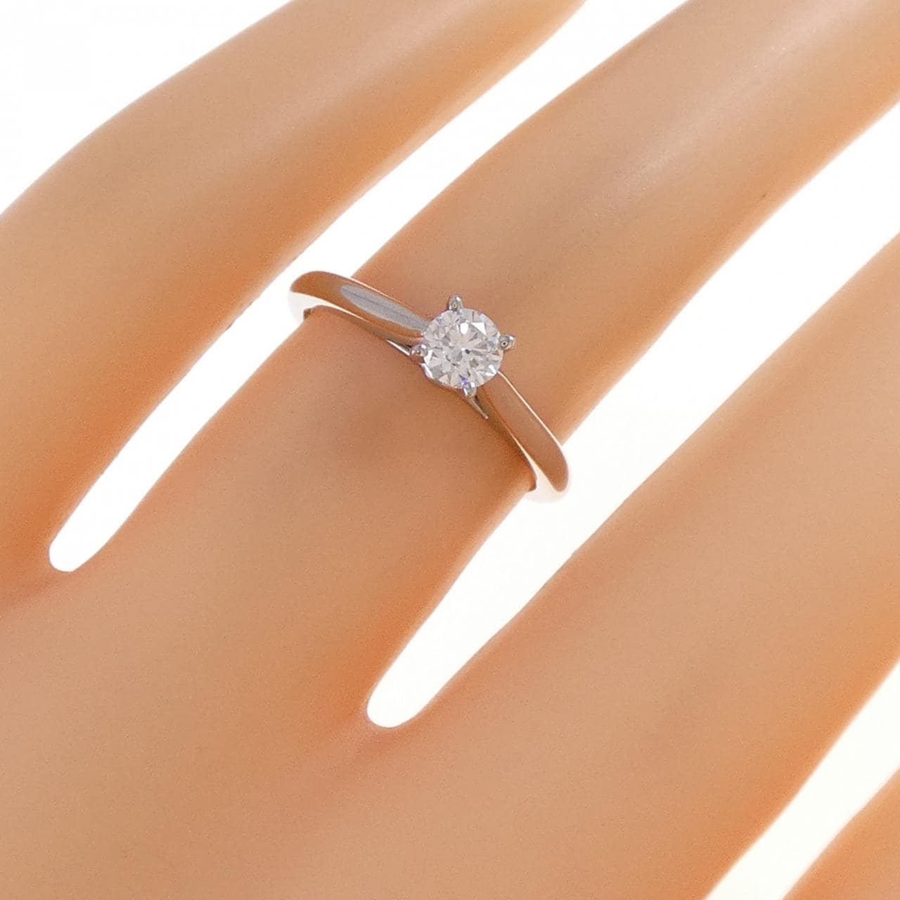カルティエ 1895 ソリテール リング 0.23CT E VVS1 VG