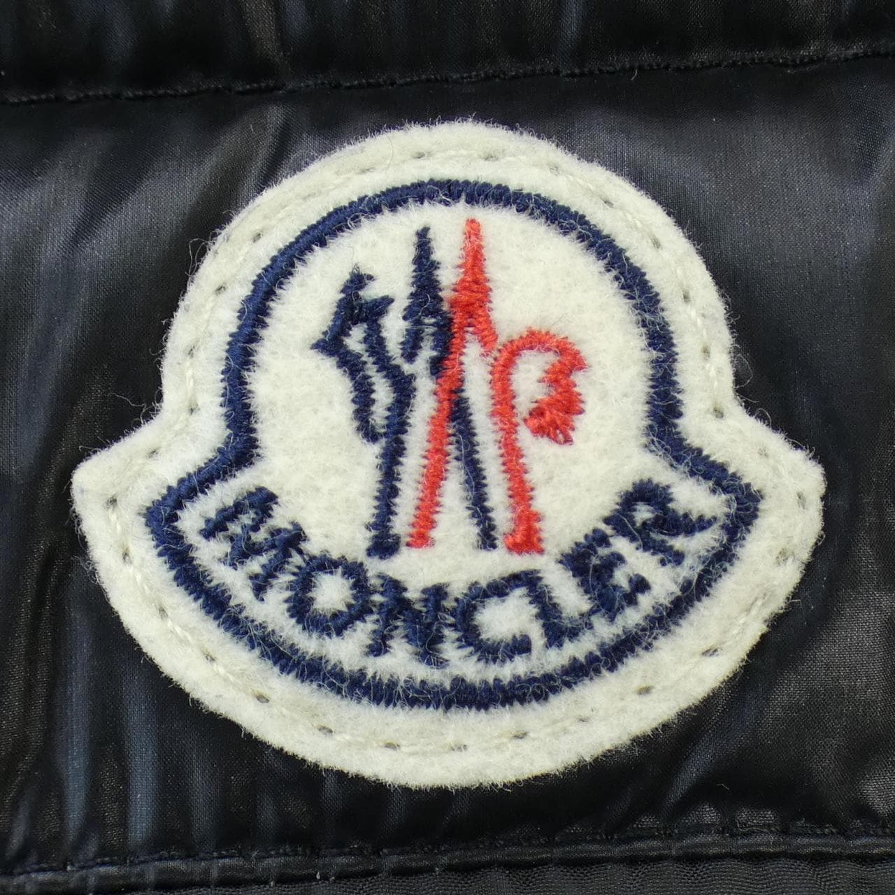 モンクレール MONCLER ダウンベスト