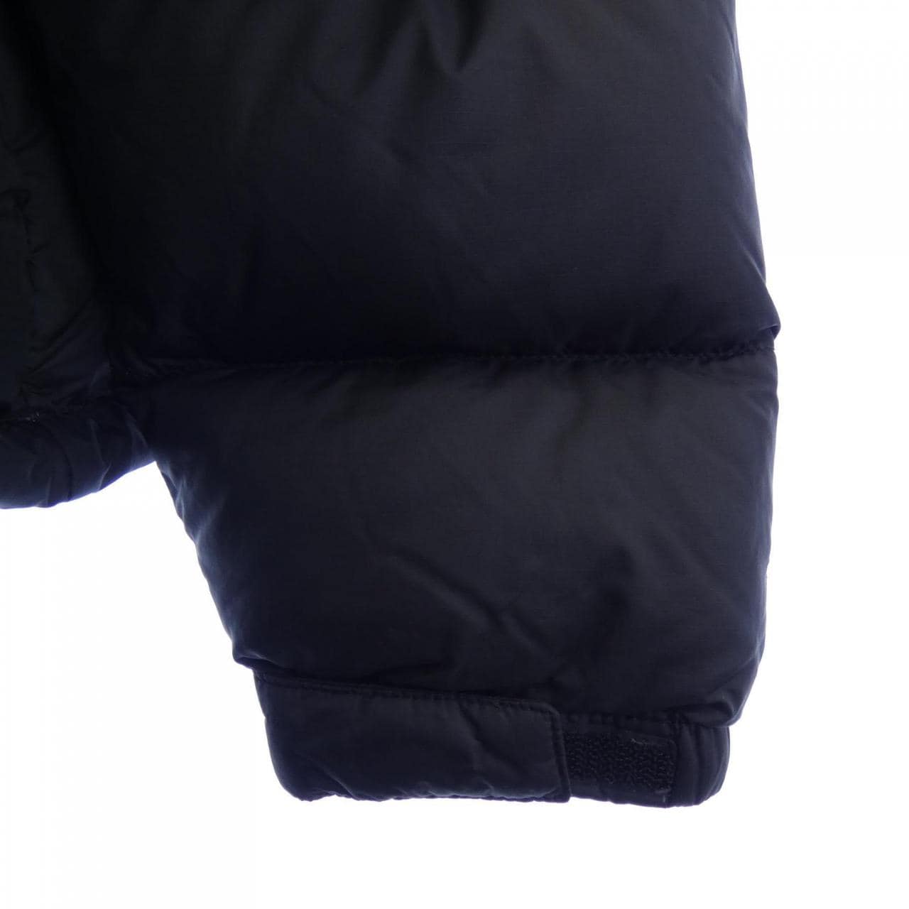 ザノースフェイス THE NORTH FACE NF0A3C8D ダウンジャケット