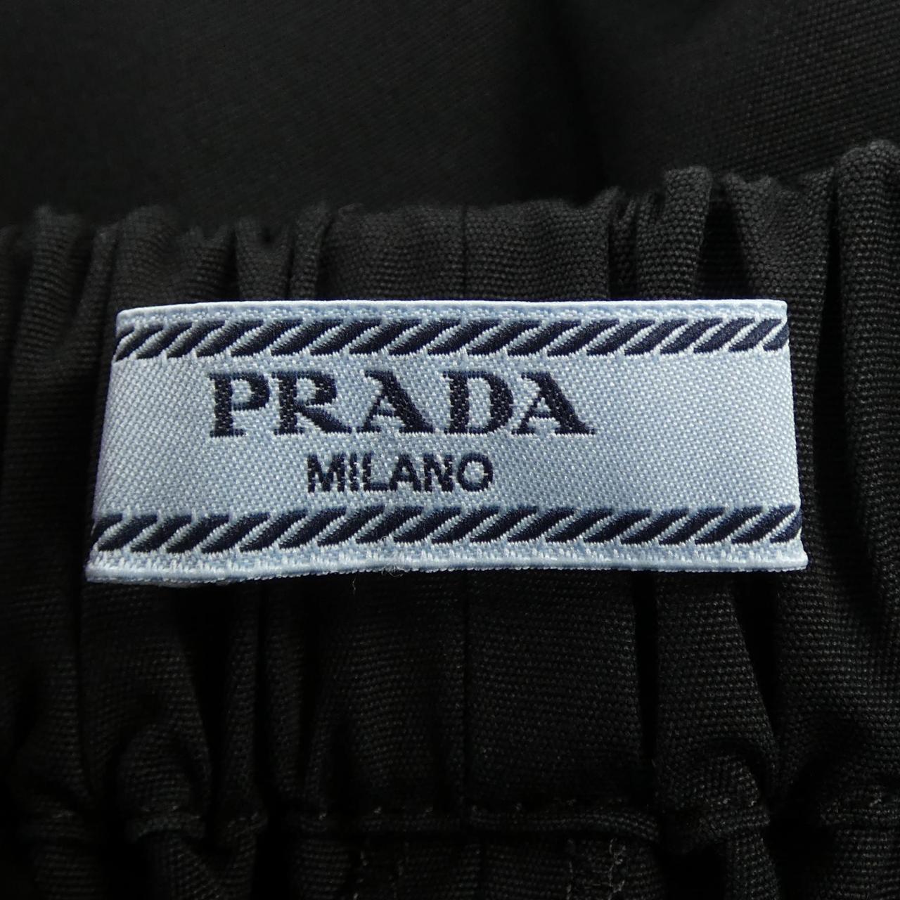 プラダ PRADA ショートパンツ