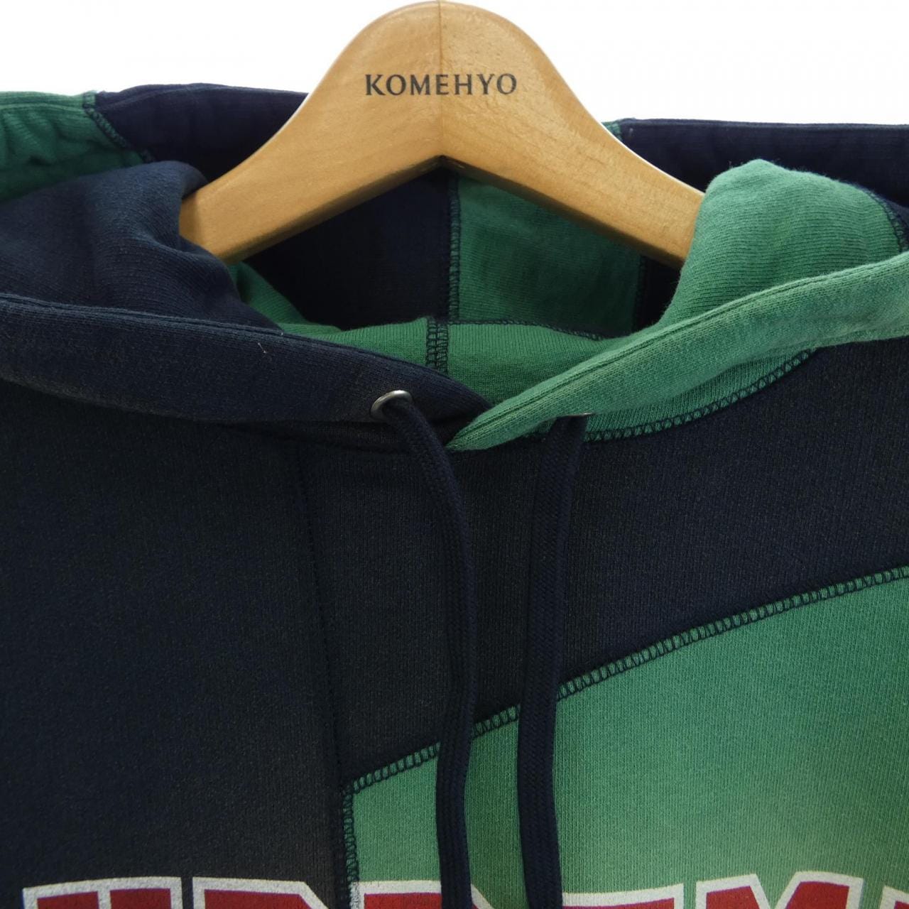 シュプリーム SUPREME パーカー