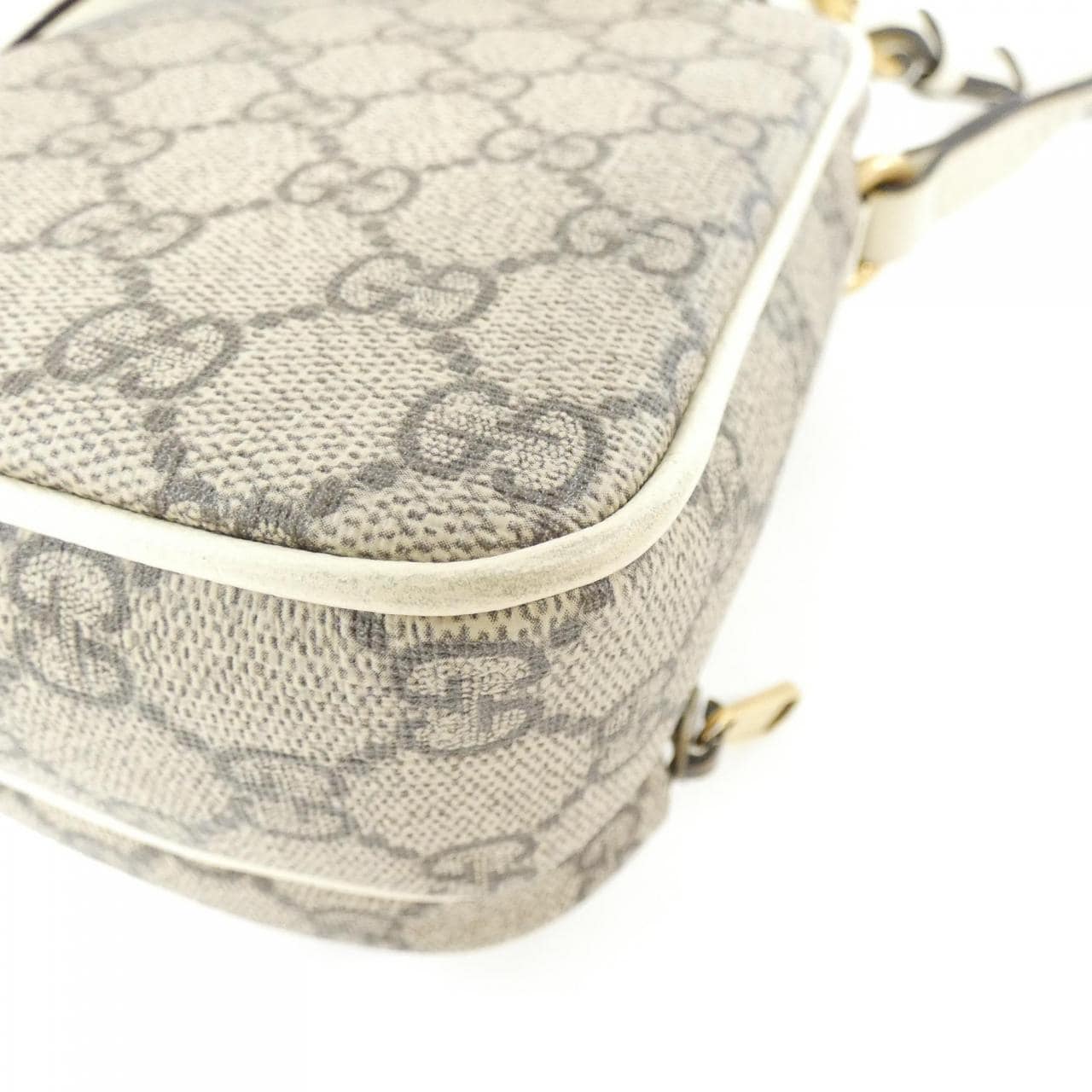 Gucci OPHIDIA 671682 96IWT单肩包