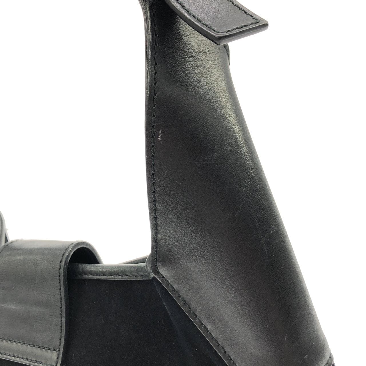 【ヴィンテージ】サルヴァトーレフェラガモ 21 2811 ショルダーバッグ