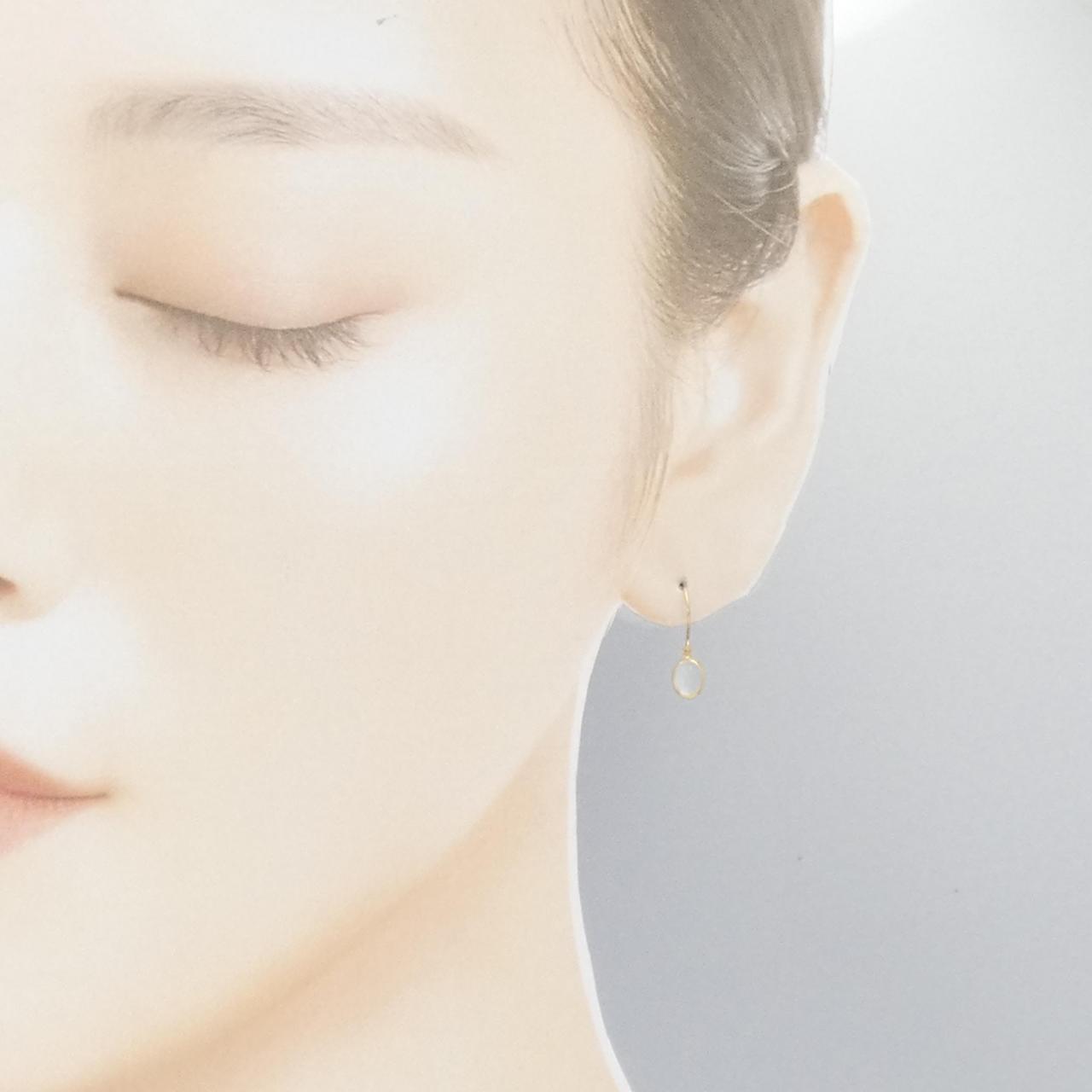 [BRAND NEW] K18YG Moonstone Earrings