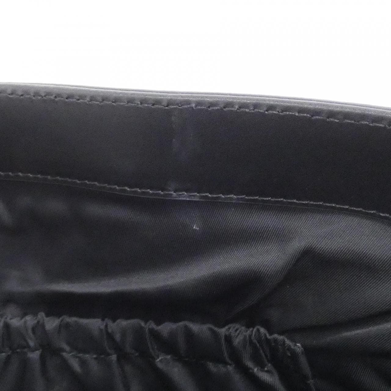 グッチ 495909 K5RLN ショルダーバッグ