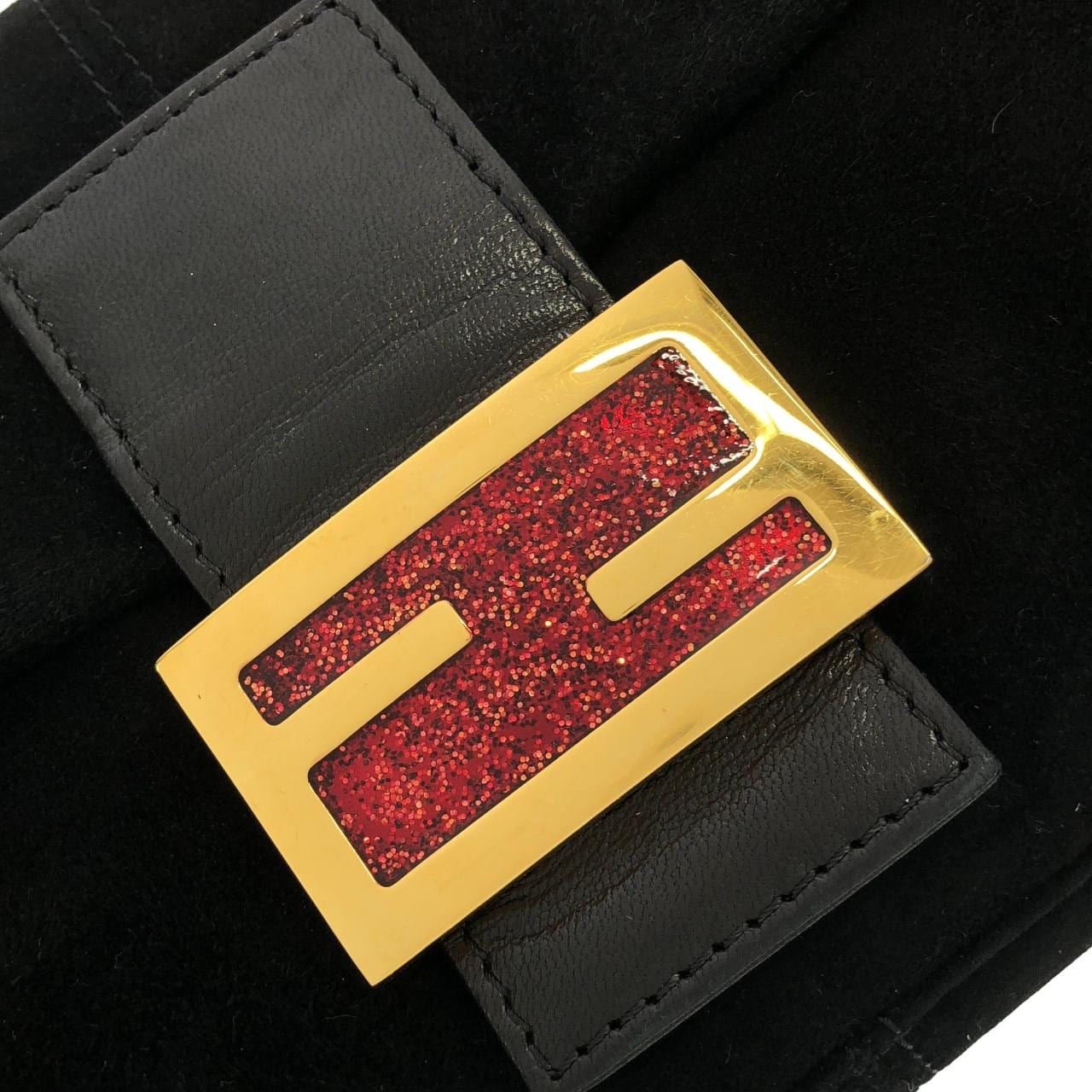 【ヴィンテージ】フェンディ バゲット 26424 ショルダーバッグ