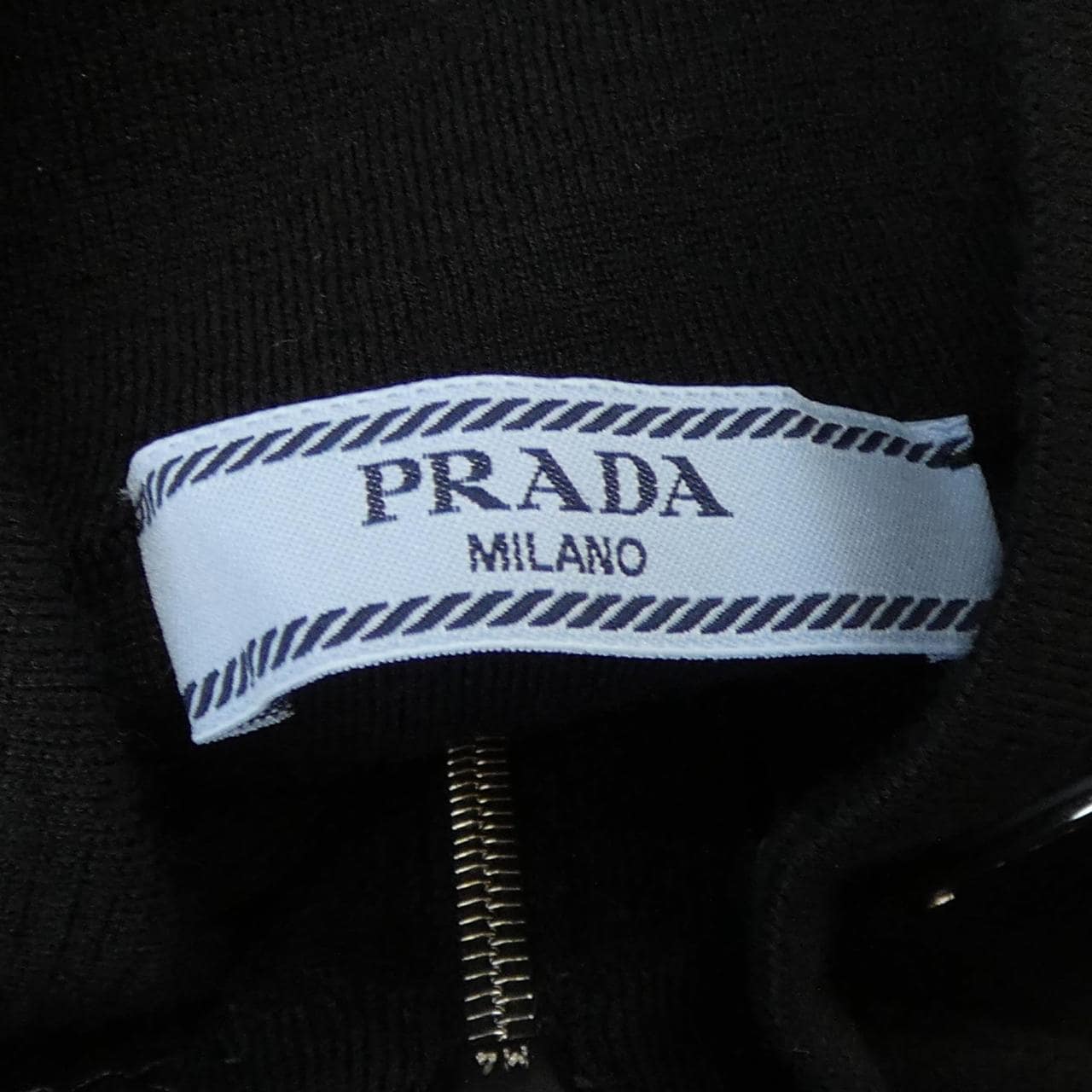 プラダ PRADA トライアングルロゴ P29972 S212 1Y86 トップス