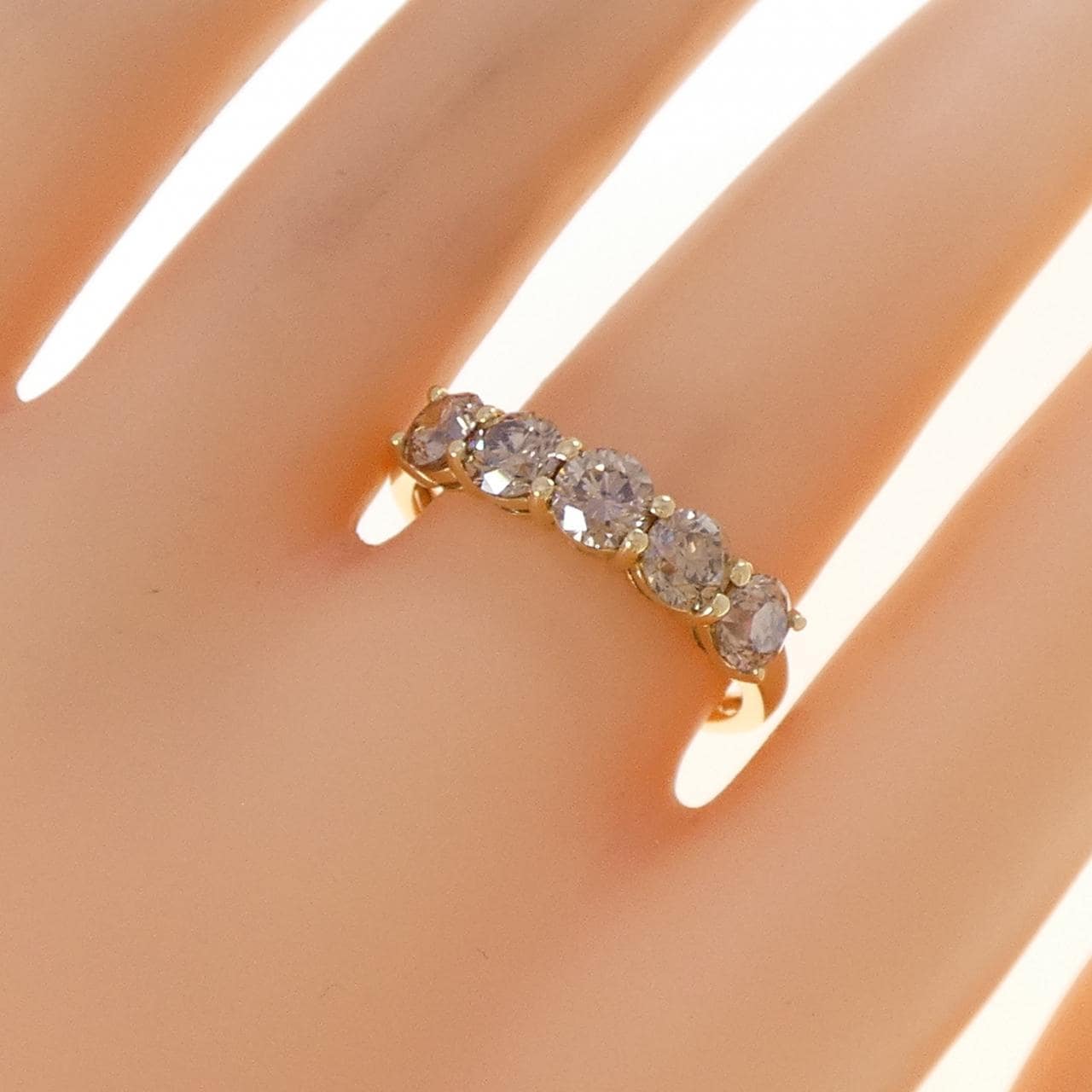 ジーエスティービー ダイヤモンド リング 2.00CT