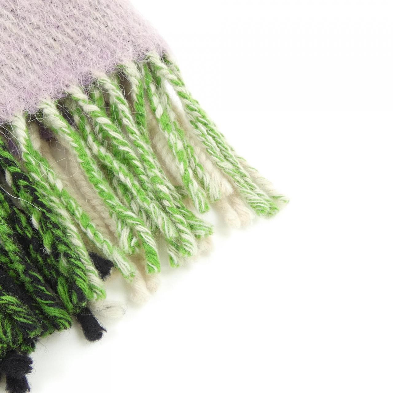 ヘンリックヴィブスコフ HENRIK VIBSKOV MUFFLER