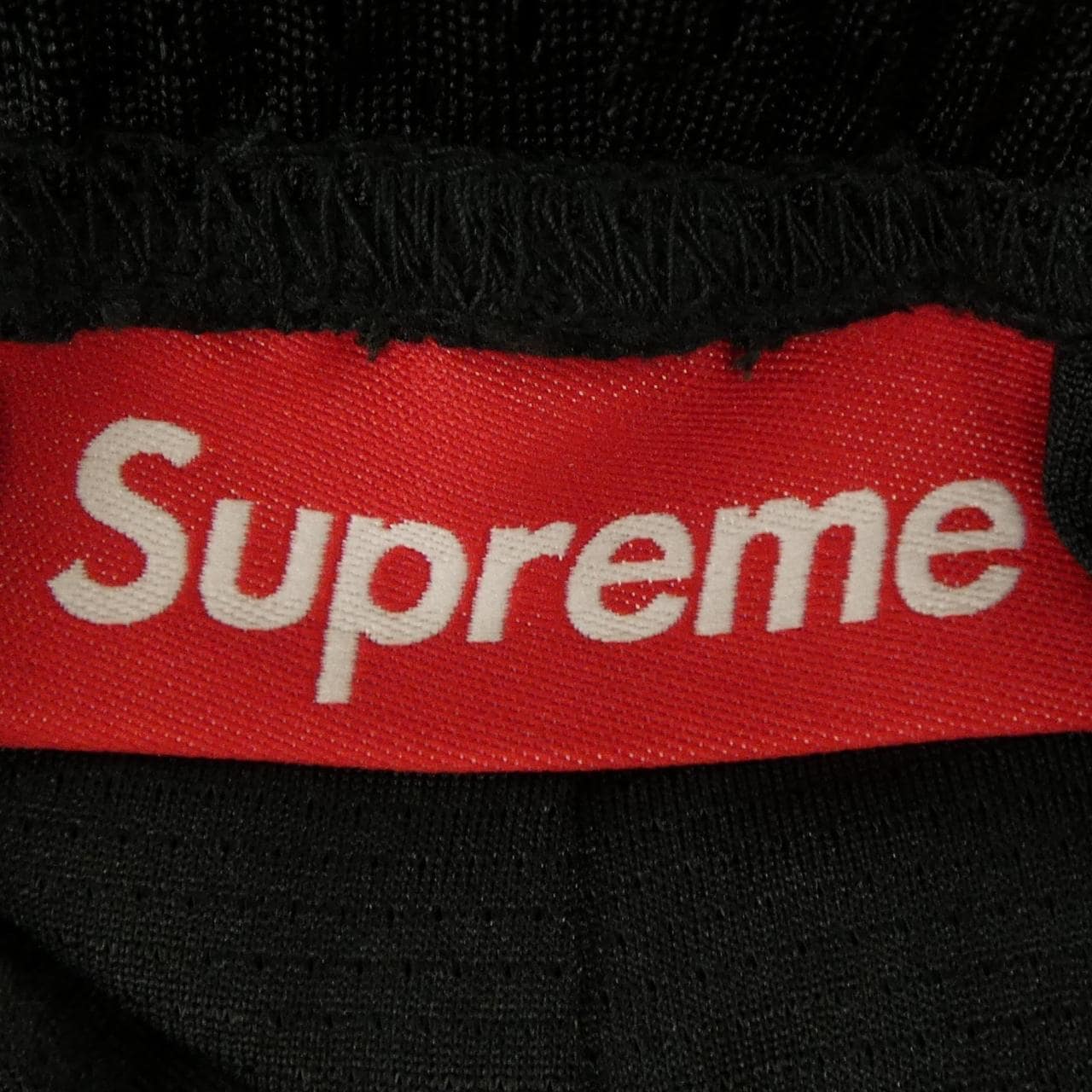 シュプリーム SUPREME Small Box Baggy Mesh Shor ショートパンツ