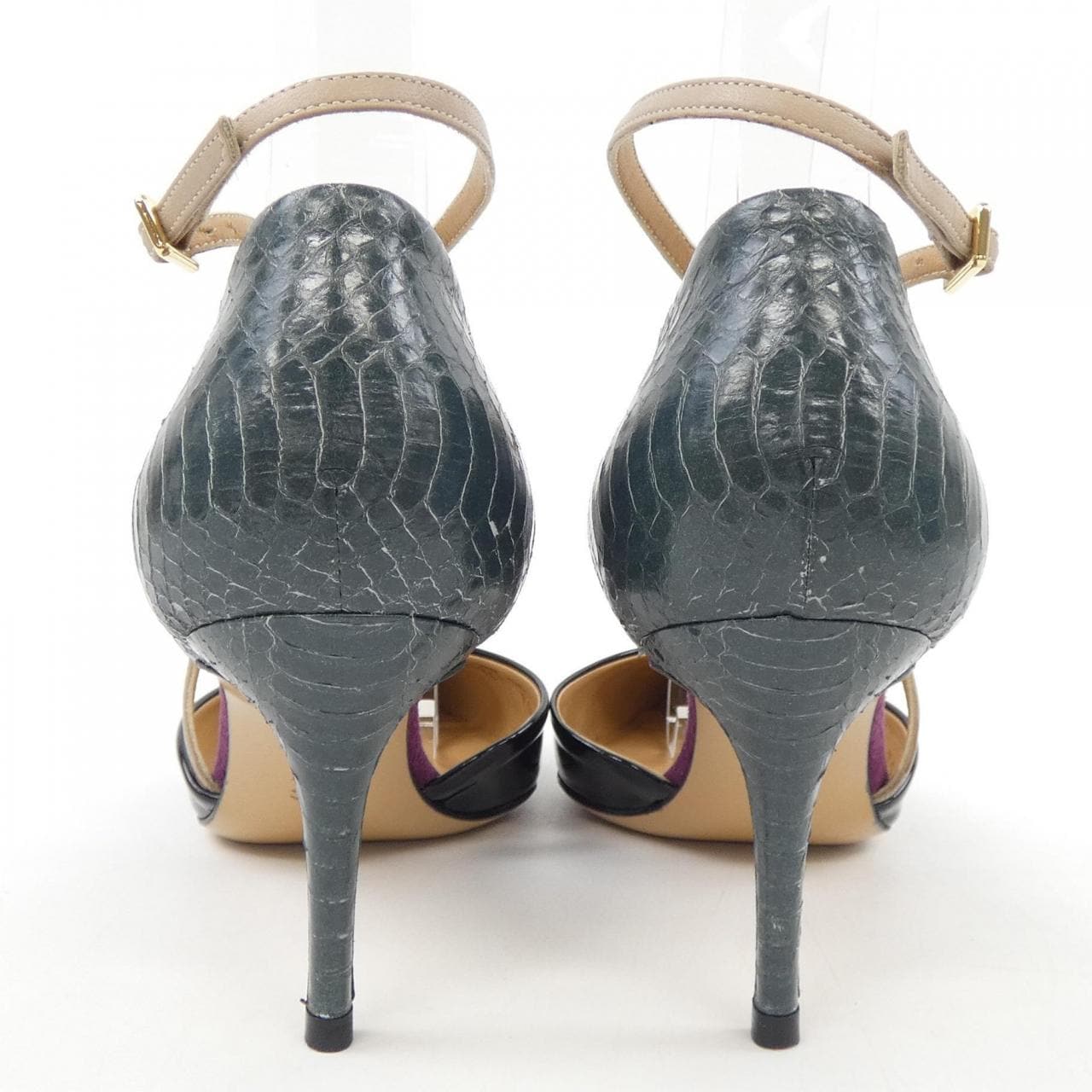 サルヴァトーレフェラガモ SALVATORE FERRAGAMO パンプス