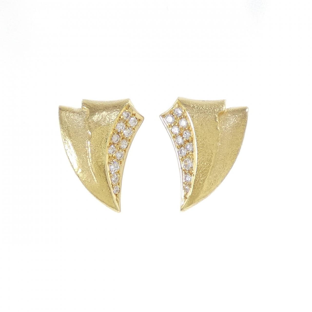 750YG Diamond earrings