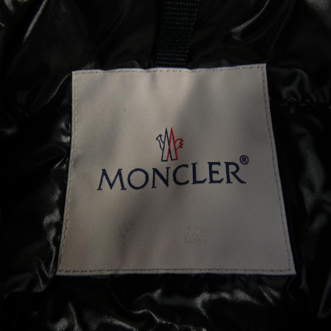 MONCLER蒙克勒羽绒服