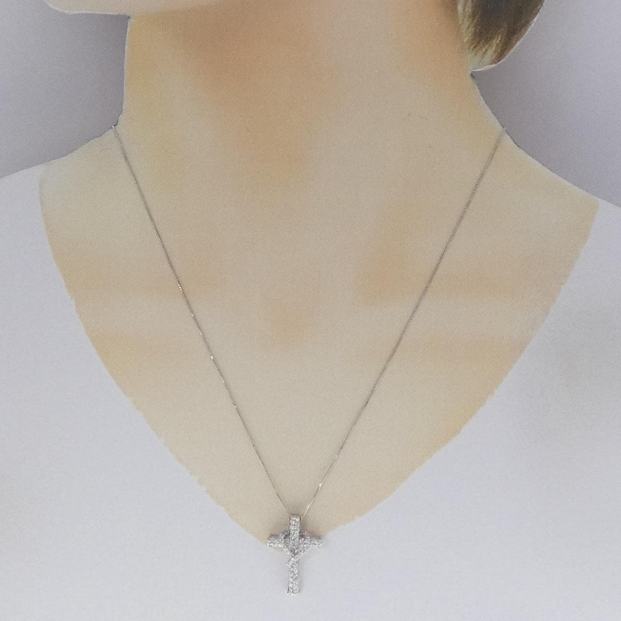 K18WG クロス ダイヤモンド ネックレス 0.64CT