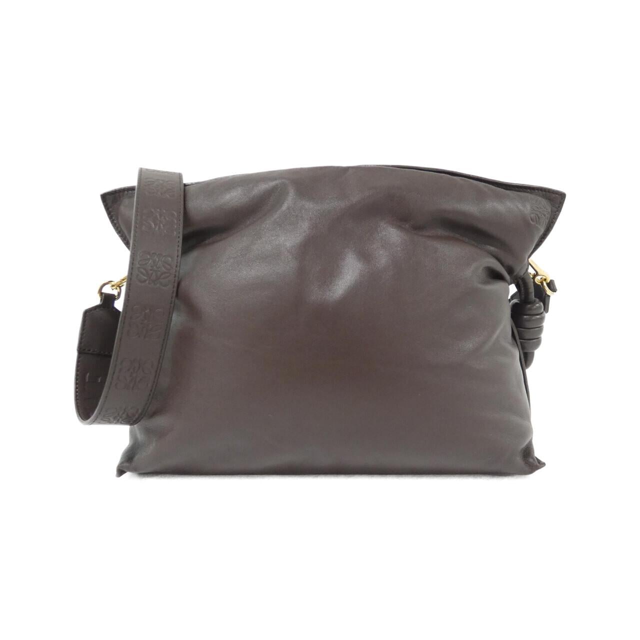 ロエベ パファー フラメンコ クラッチ A411FC1X67 バッグ