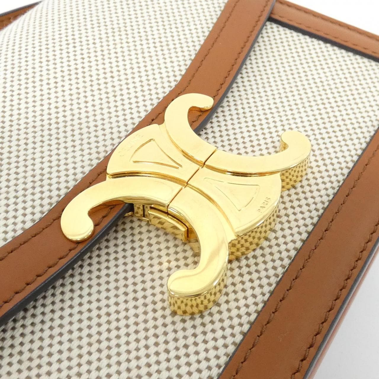 セリーヌ ティーン トリオンフ 188882BGI ショルダーバッグ