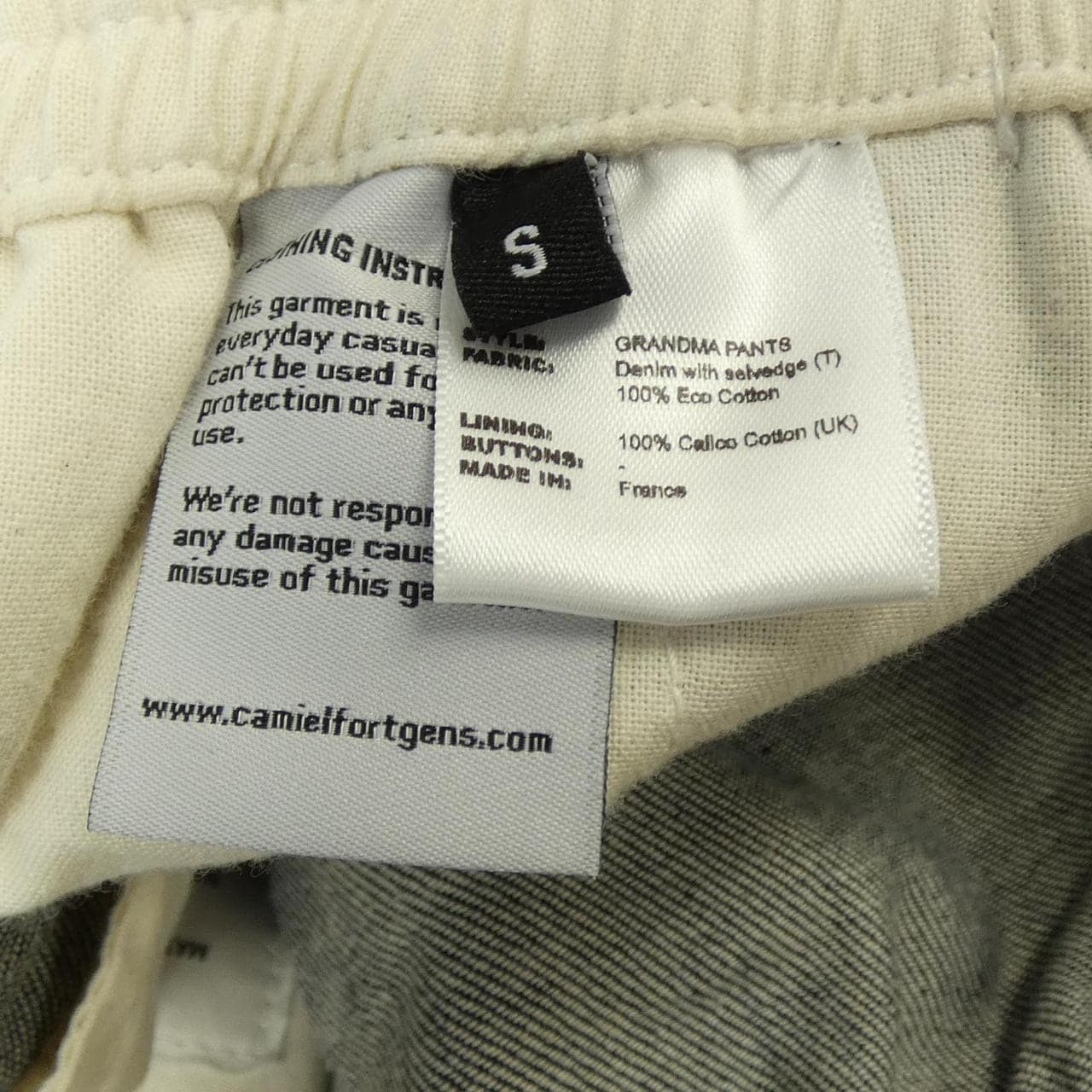 CAMIEL FORTGENS ジーンズ