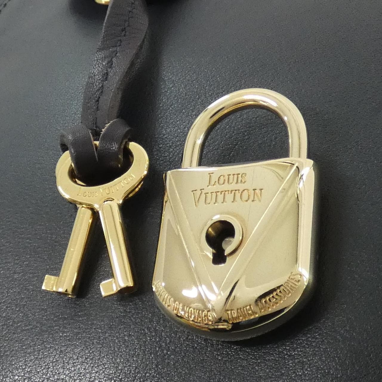 ルイヴィトン サック ルイ バッグ