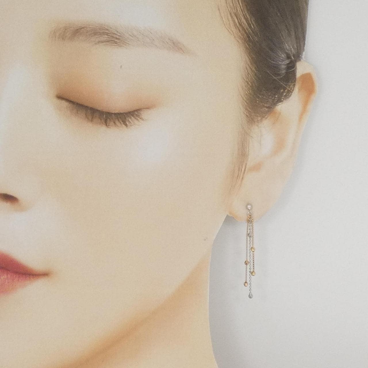 【新品】K18スリーカラー ピアス