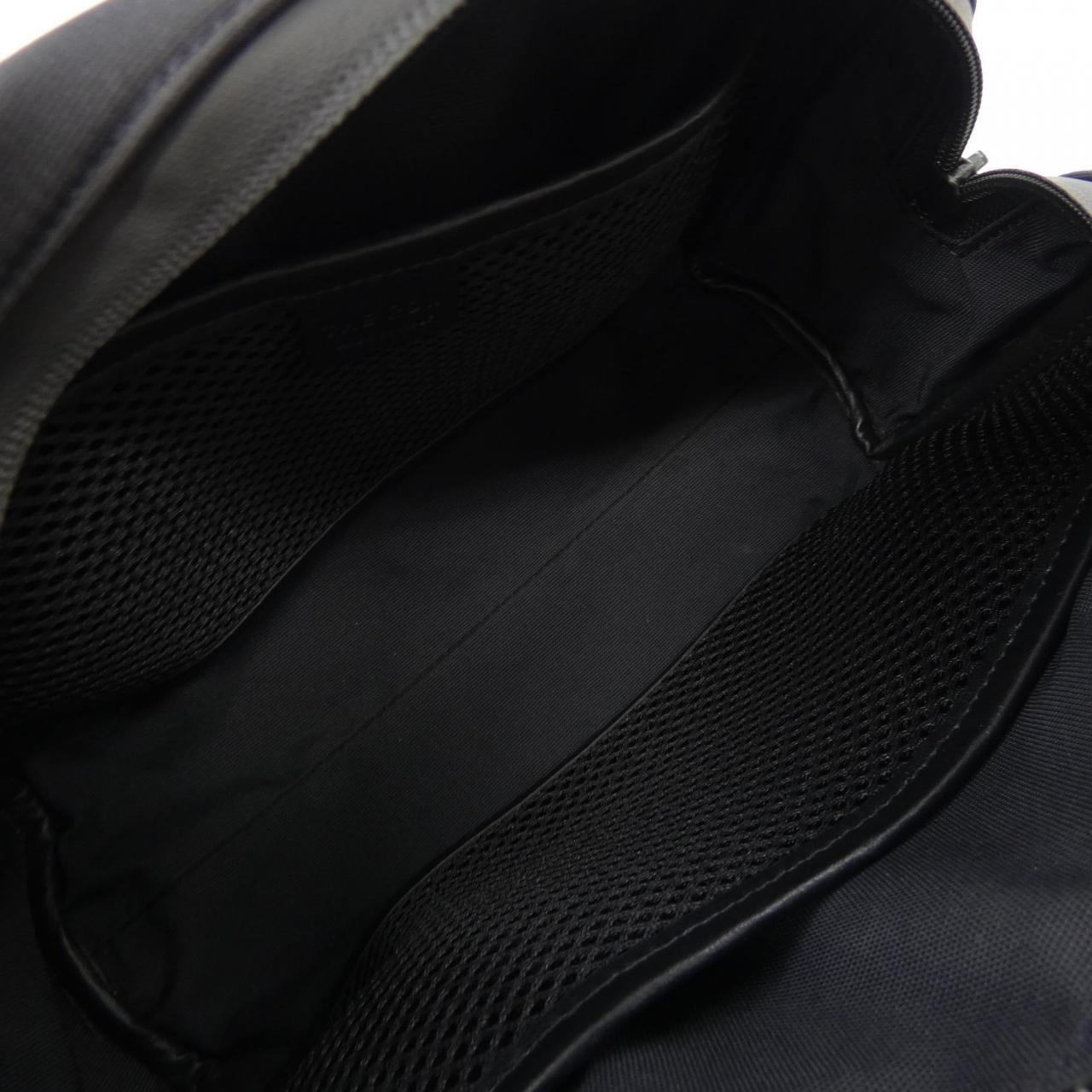 ザロウ THE ROW CLOVIS TOILETRY POUCH W1577M W257 POUCH