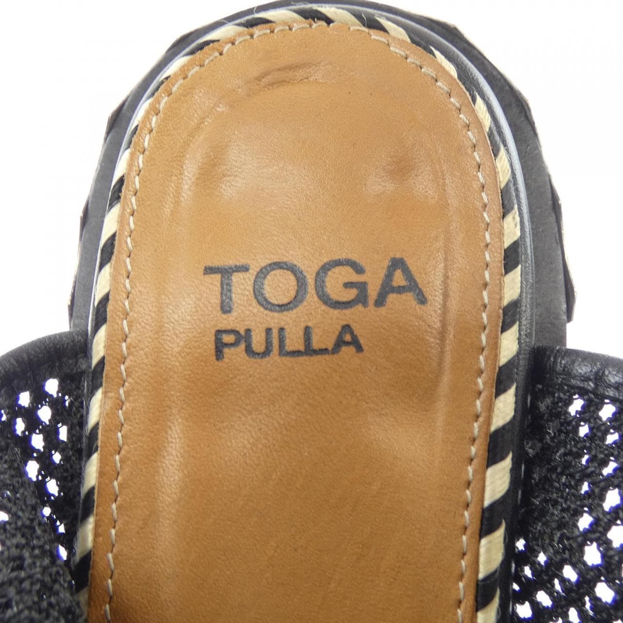 TOGA サンダル