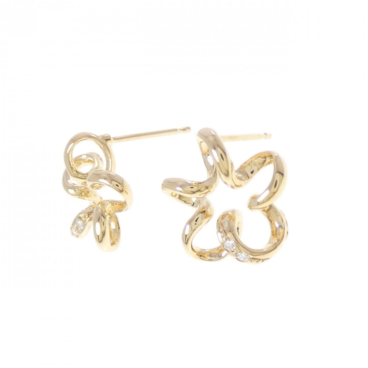 タサキ ダイヤモンド ピアス 0.02CT