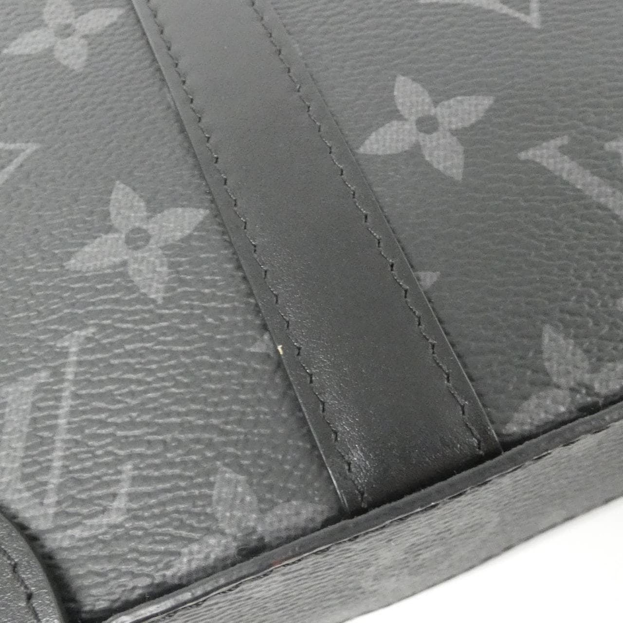LOUIS VUITTON Monogram Eclipse 軟行李箱 M69838 單肩包