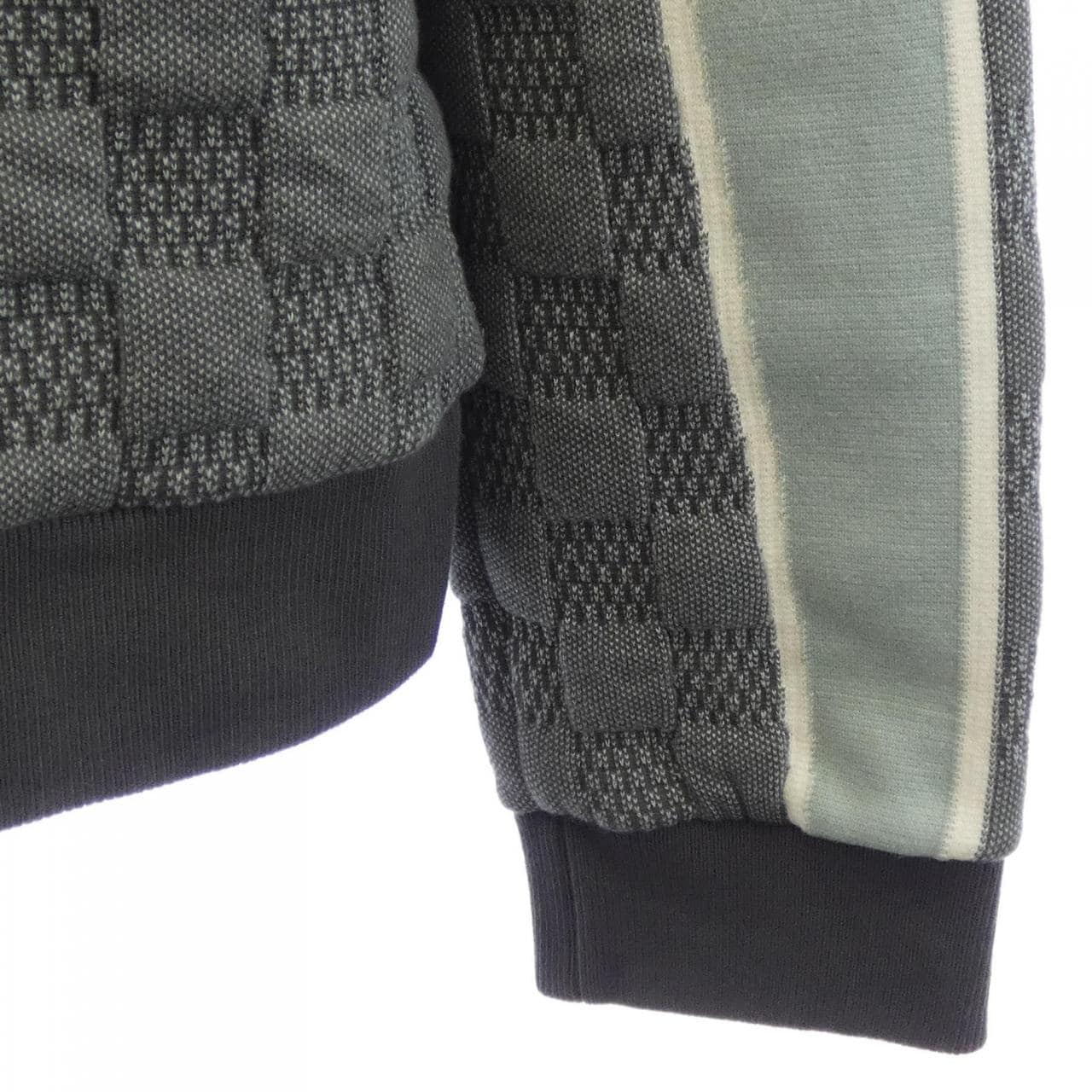 ルイヴィトン LOUIS VUITTON HSY35WQBV ニット