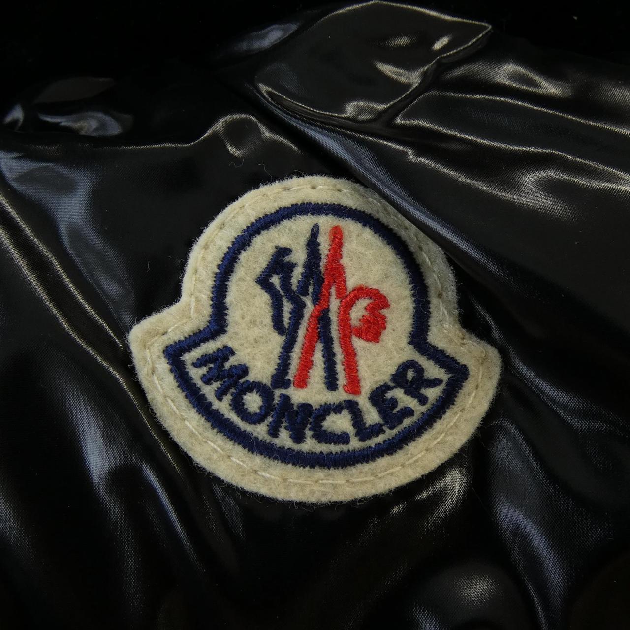 モンクレール MONCLER CELEPINE ダウンジャケット